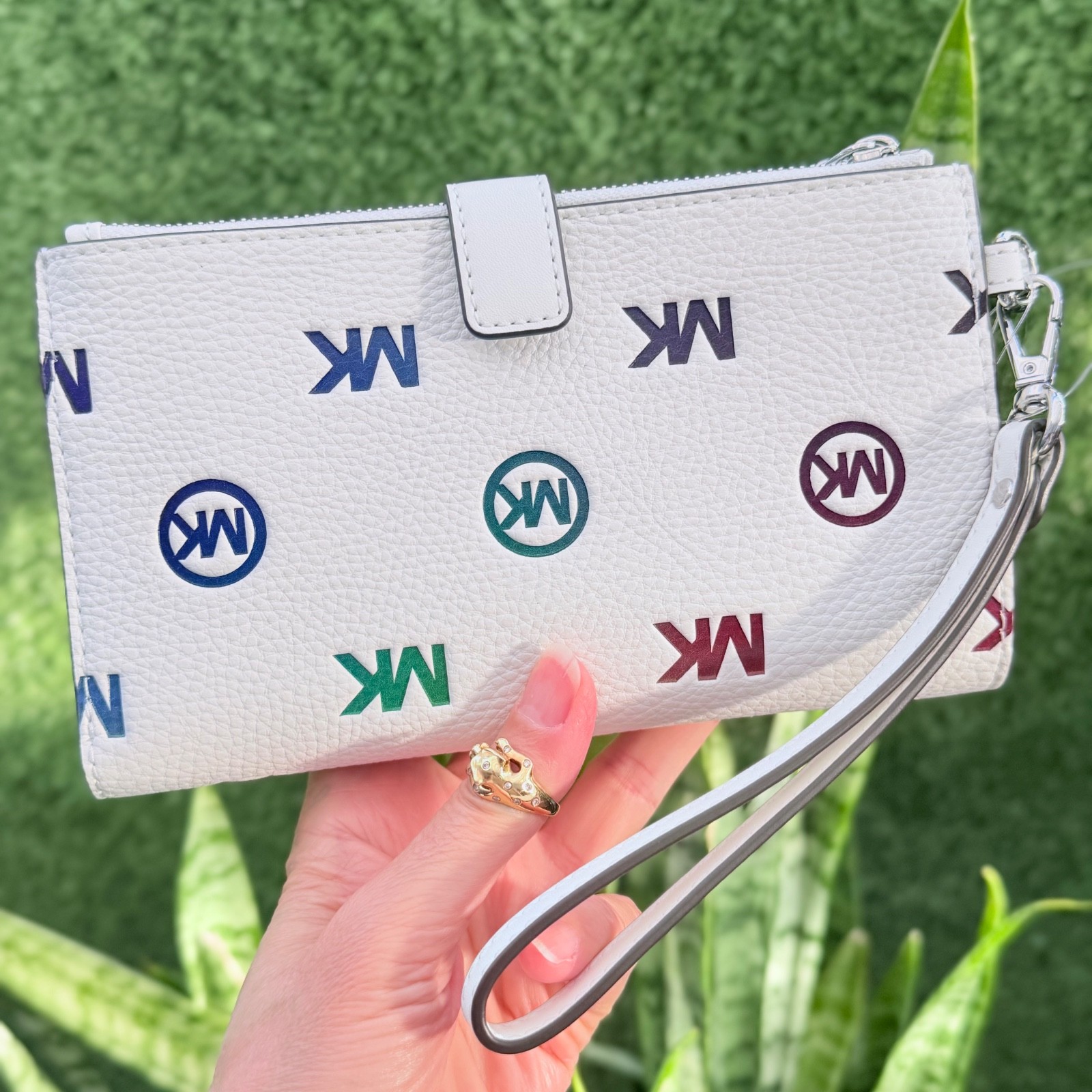 Michael Kors Jet Set Travel Double Zip Wristlet Wallet MK Rainbow Optic White