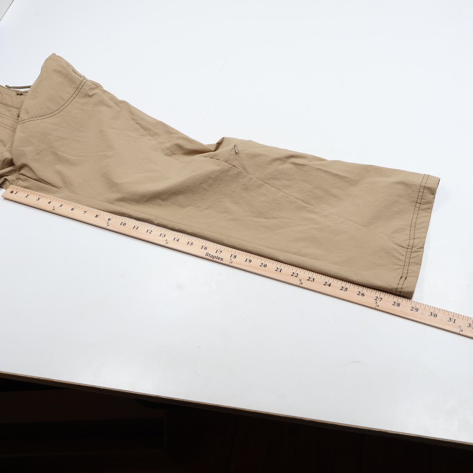 Athleta Women’s Pants Khaki 4P Nylon Spandex Stretch Wide Leg Cargo