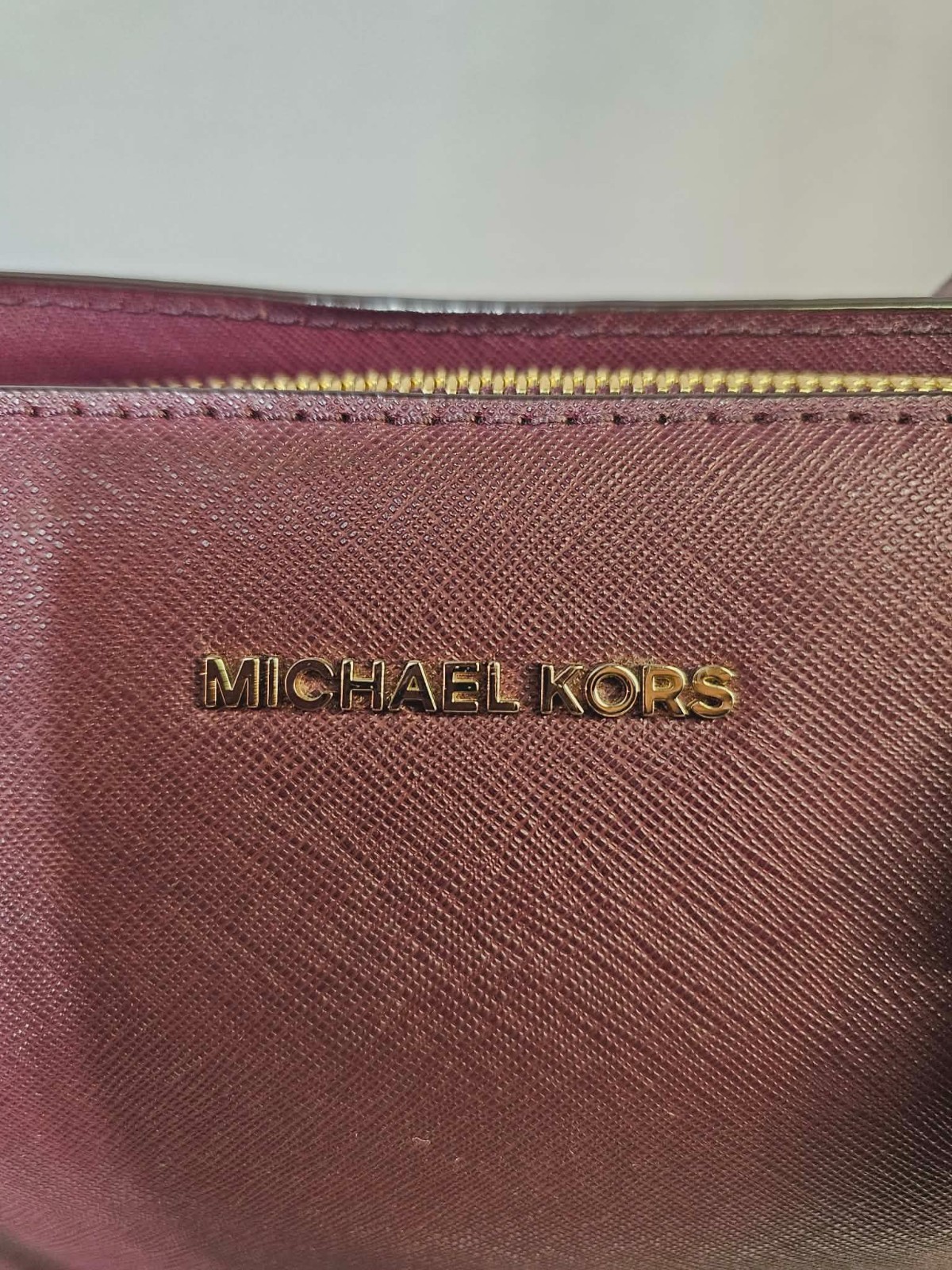 Michael Kors Savannah Large Satchel Burgundy Saffiano Leather Crossbody Bag Gold
