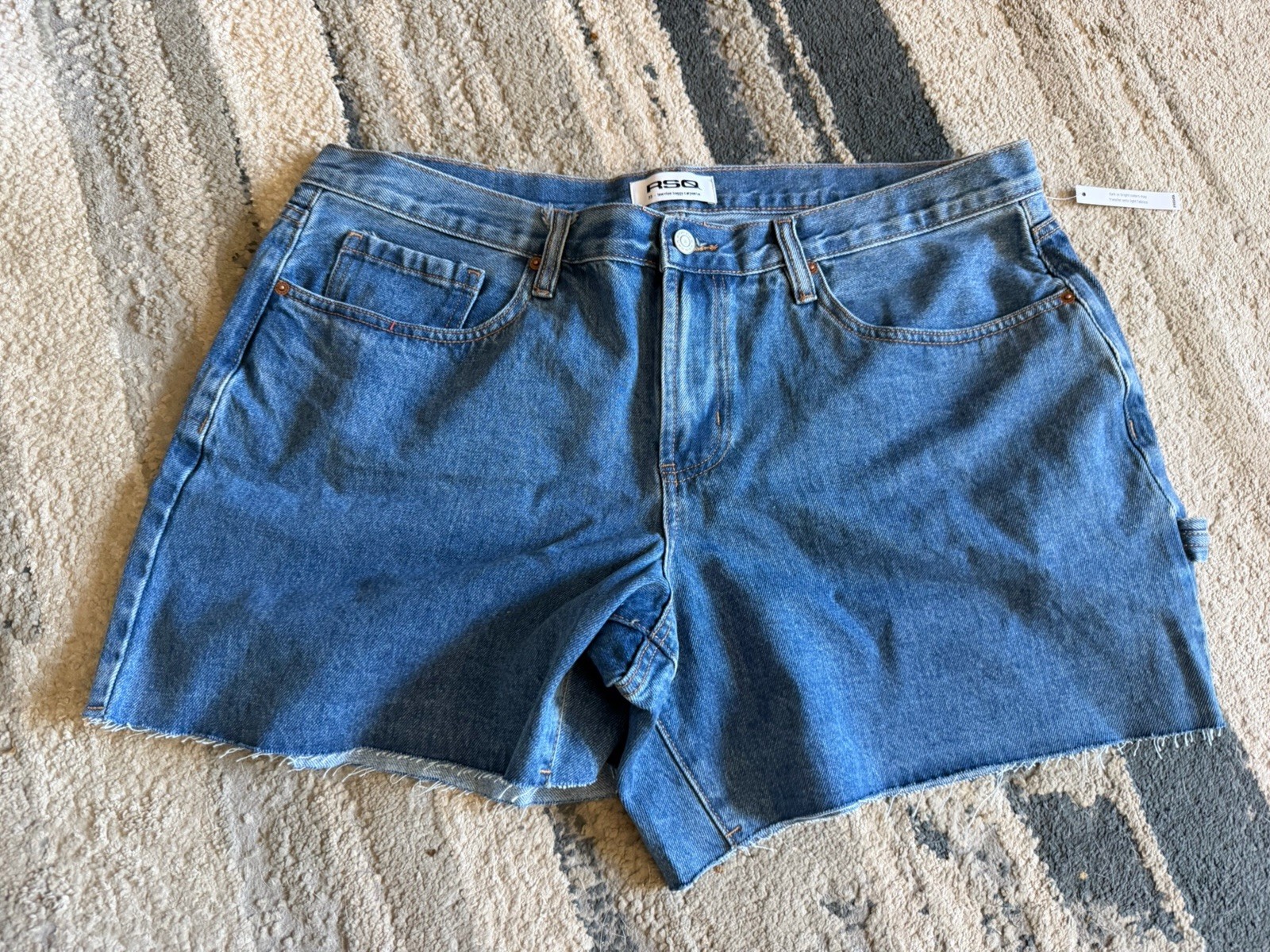 RSQ low rise baggy carpenter Women’s Blue Denim Shorts Size 33