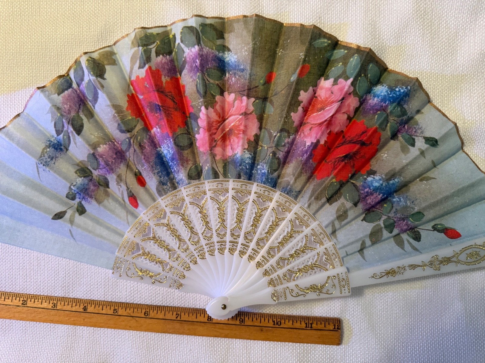 Vtg Giner Hand Fan Floral Flower Pink Wild Rose Wisteria Fabric Plastic Spain
