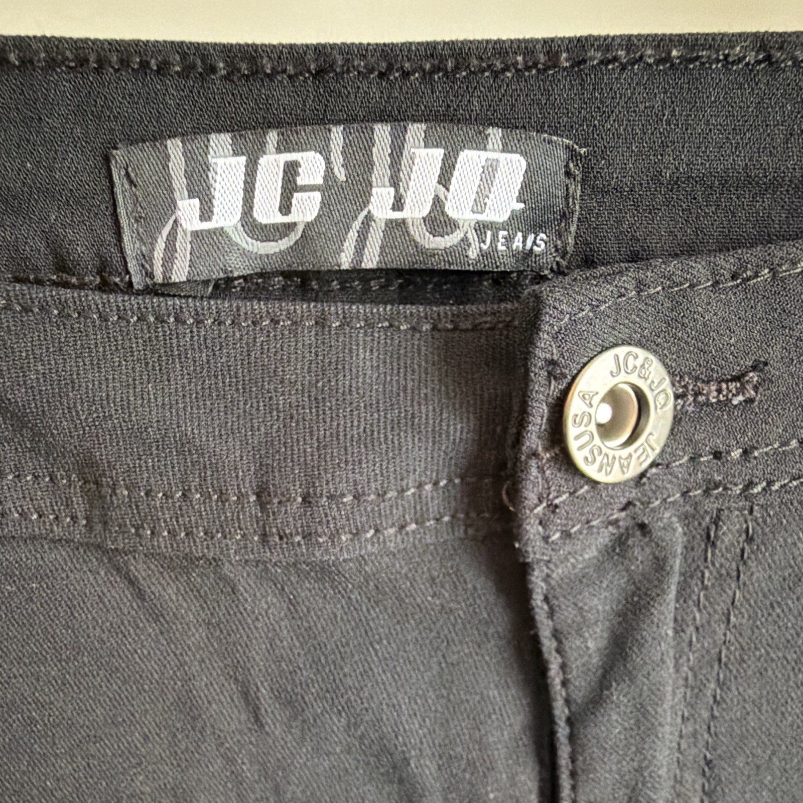 JC & JQ Women’s Flare Pants Solid Black Flat Front Stretch Zip Pockets
