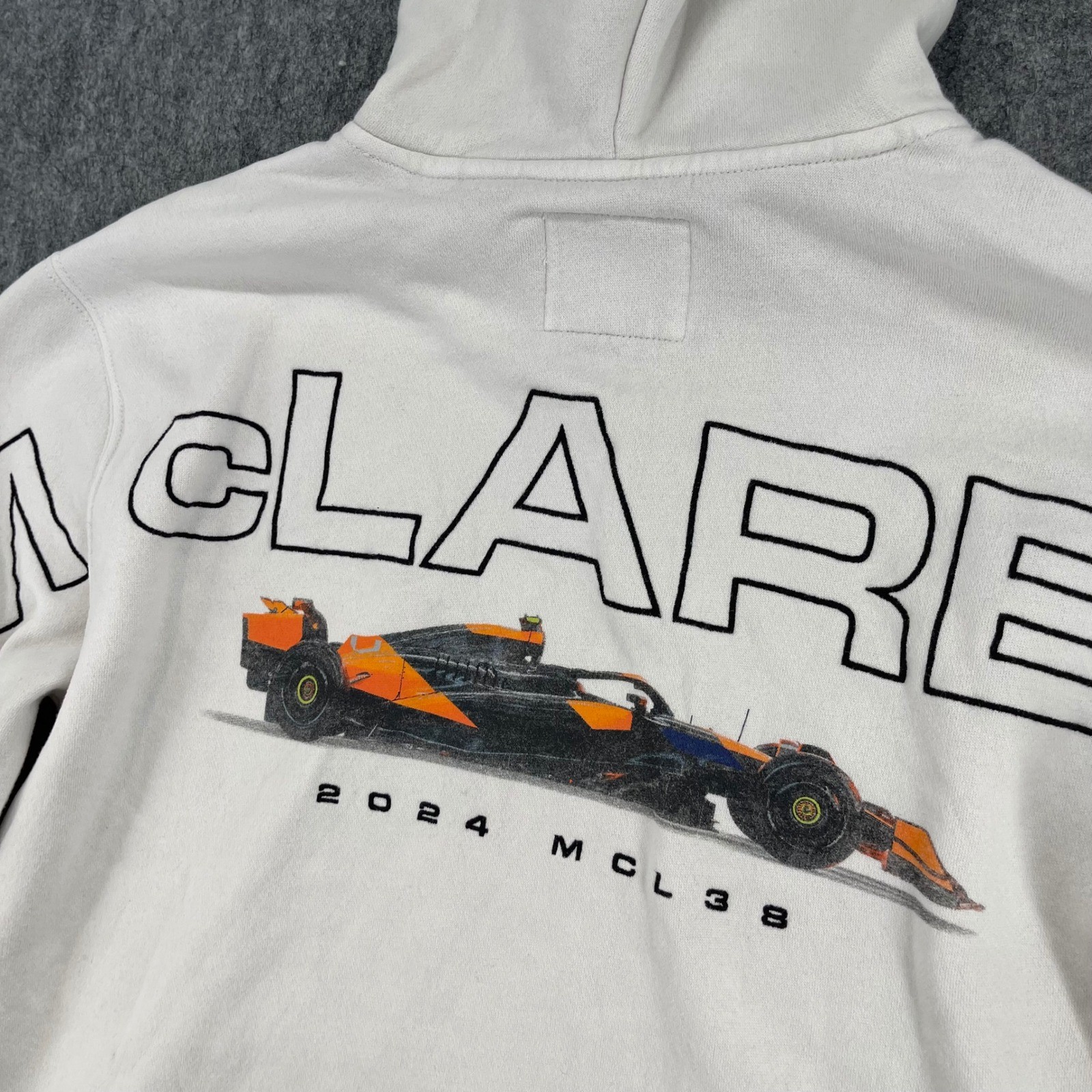 McLaren Formula 1 Team Hoodie Mens Small White Racing Sweatshirt F1 Logo