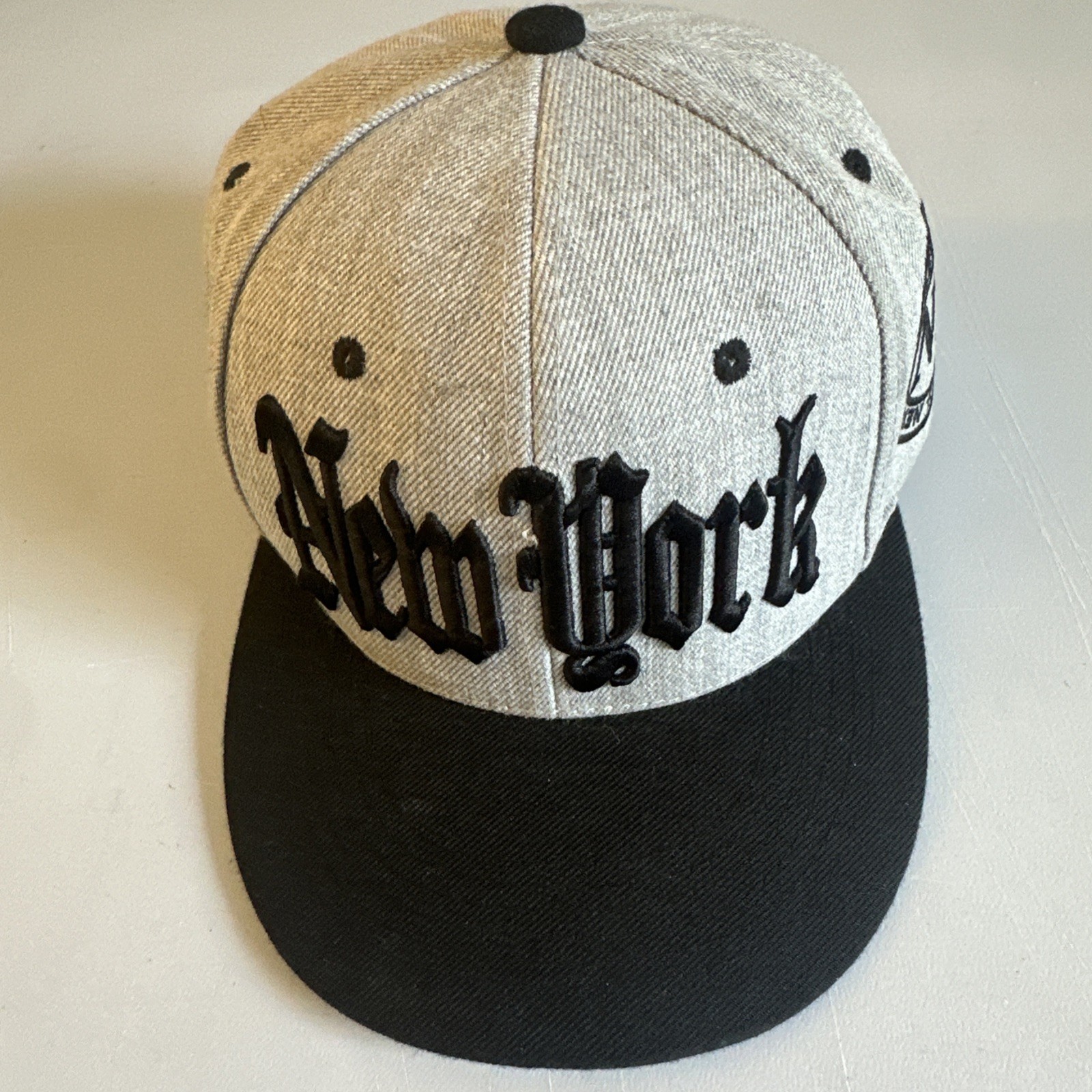 New York NY Grey Black Snapback Baseball Cap Kipa Premium Headware Adjustable