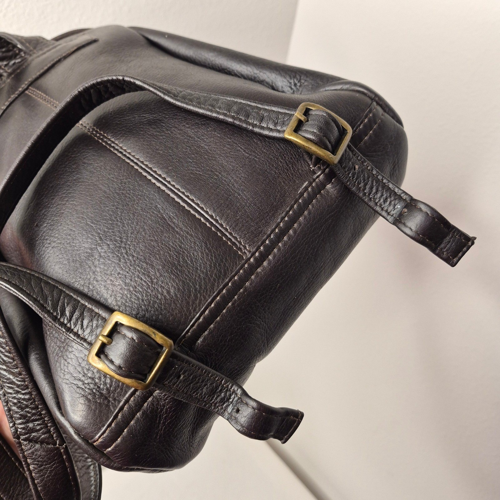 Le Donne Leather U-Zip Backpack Dark Brown Mini Sling Bag Made in Colombia Brass