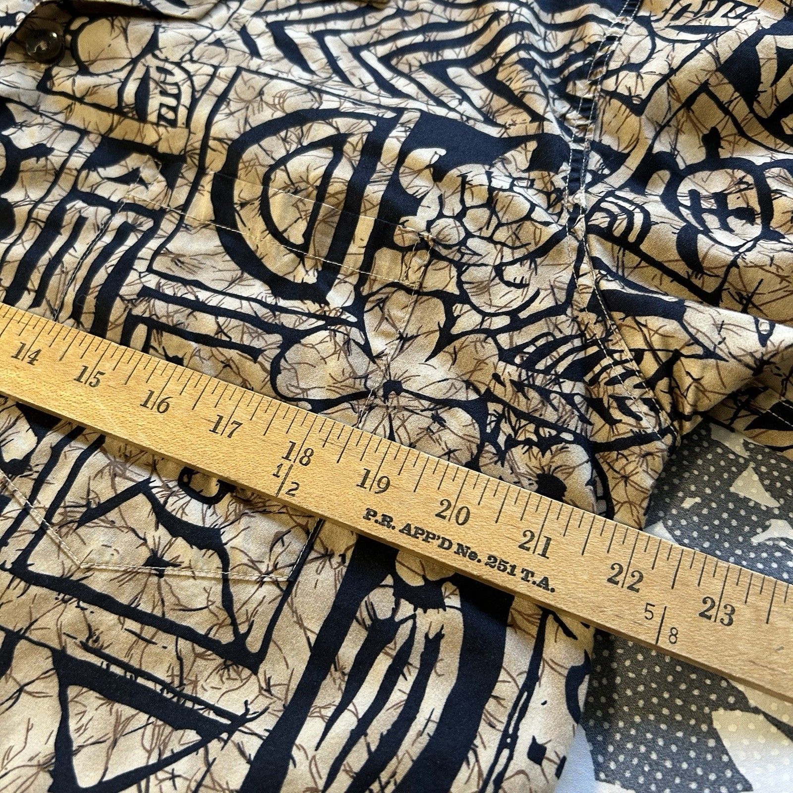 Favant Hawaiian Aloha Shirt Mens M Tapa Honu Fish Pattern Matched Pocket Cotton