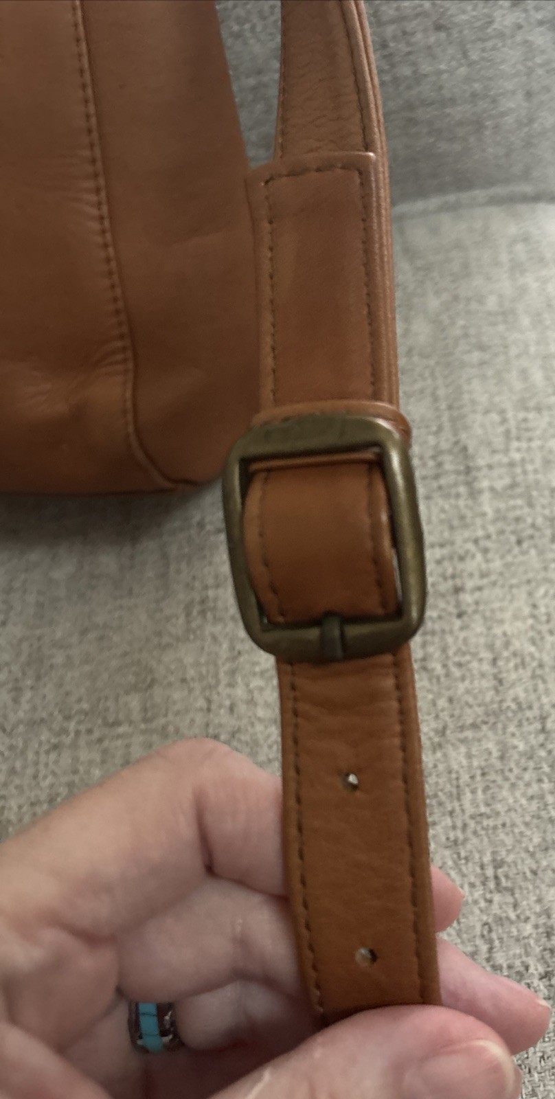 Le Donne Premium Full-Grain Colombian Tan Brown Vaquetta Leather Crossbody Bag