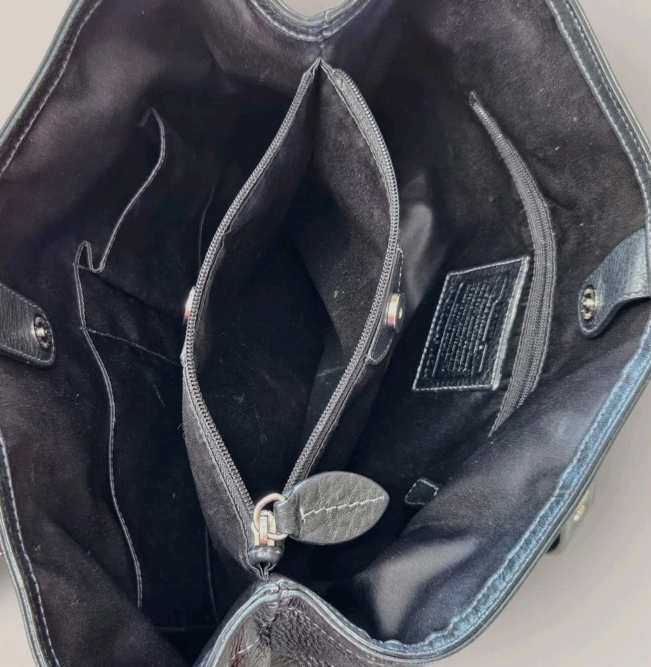 COACH Penelope Shoulder Bag Black Pebbled Leather F19264 Front Turn-Lock Tote