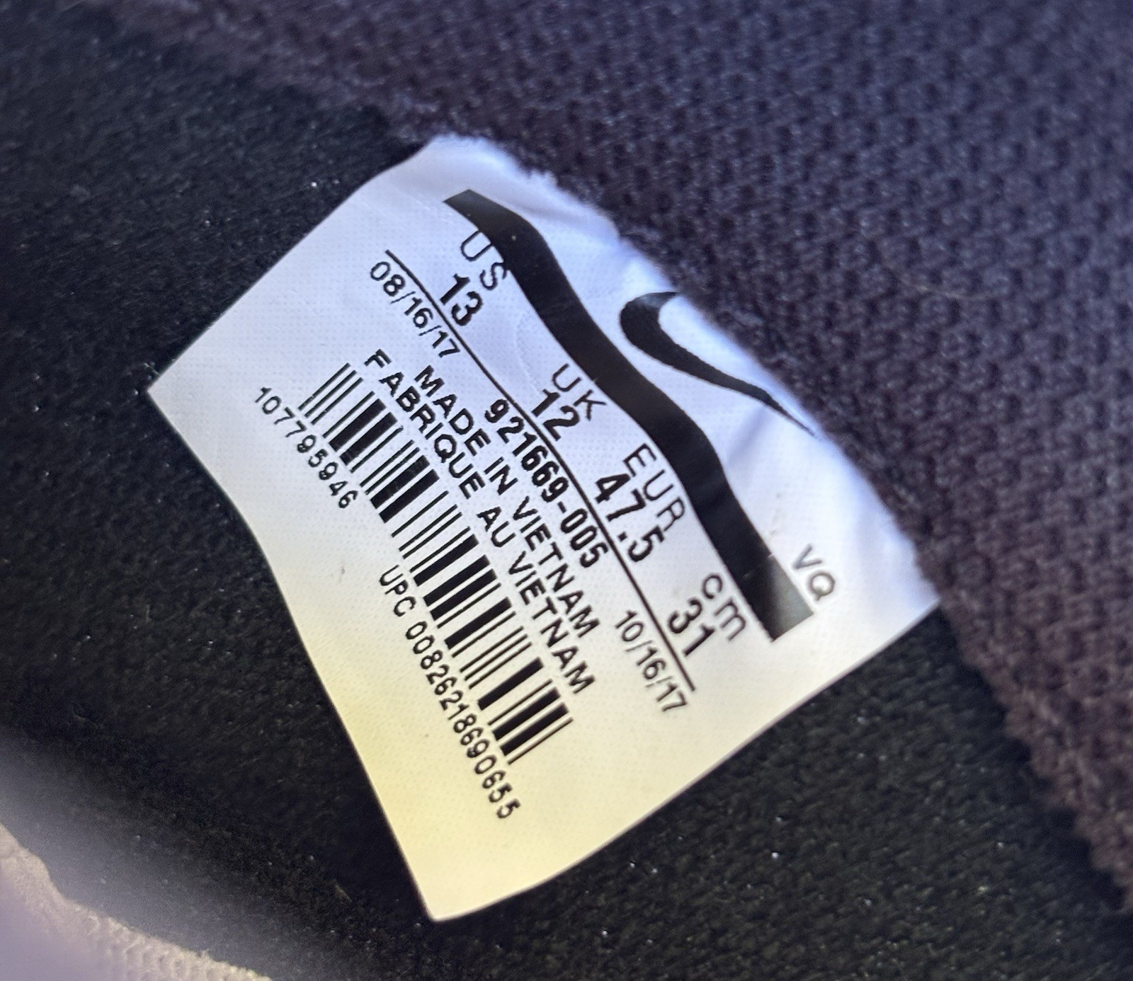 Nike Tanjun Racer Vast Grey Black White Sneakers Men’s 13 EUC