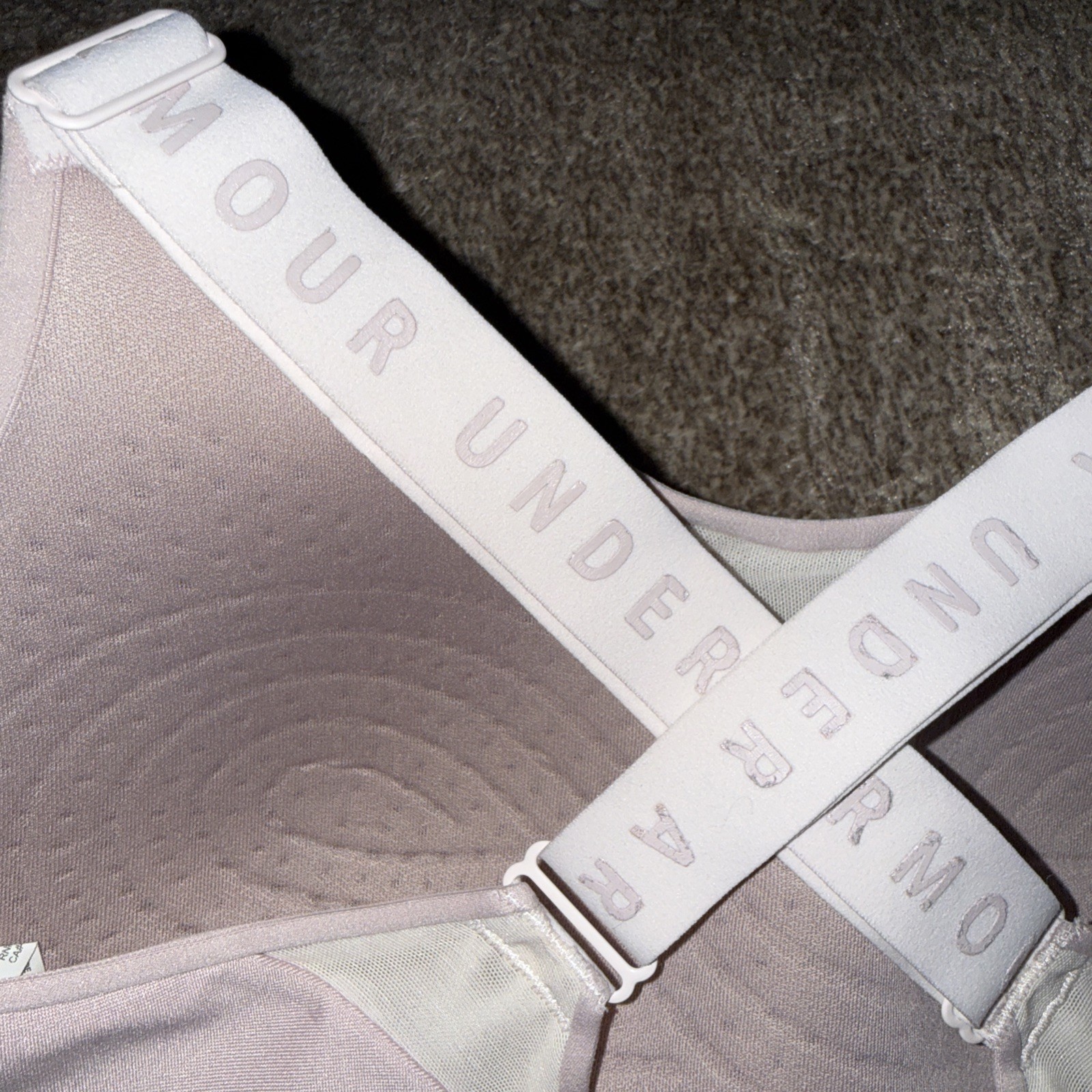 Pre Owned Under Armour Nude Beige Crossback Fitted Sports Bra Logo Large L