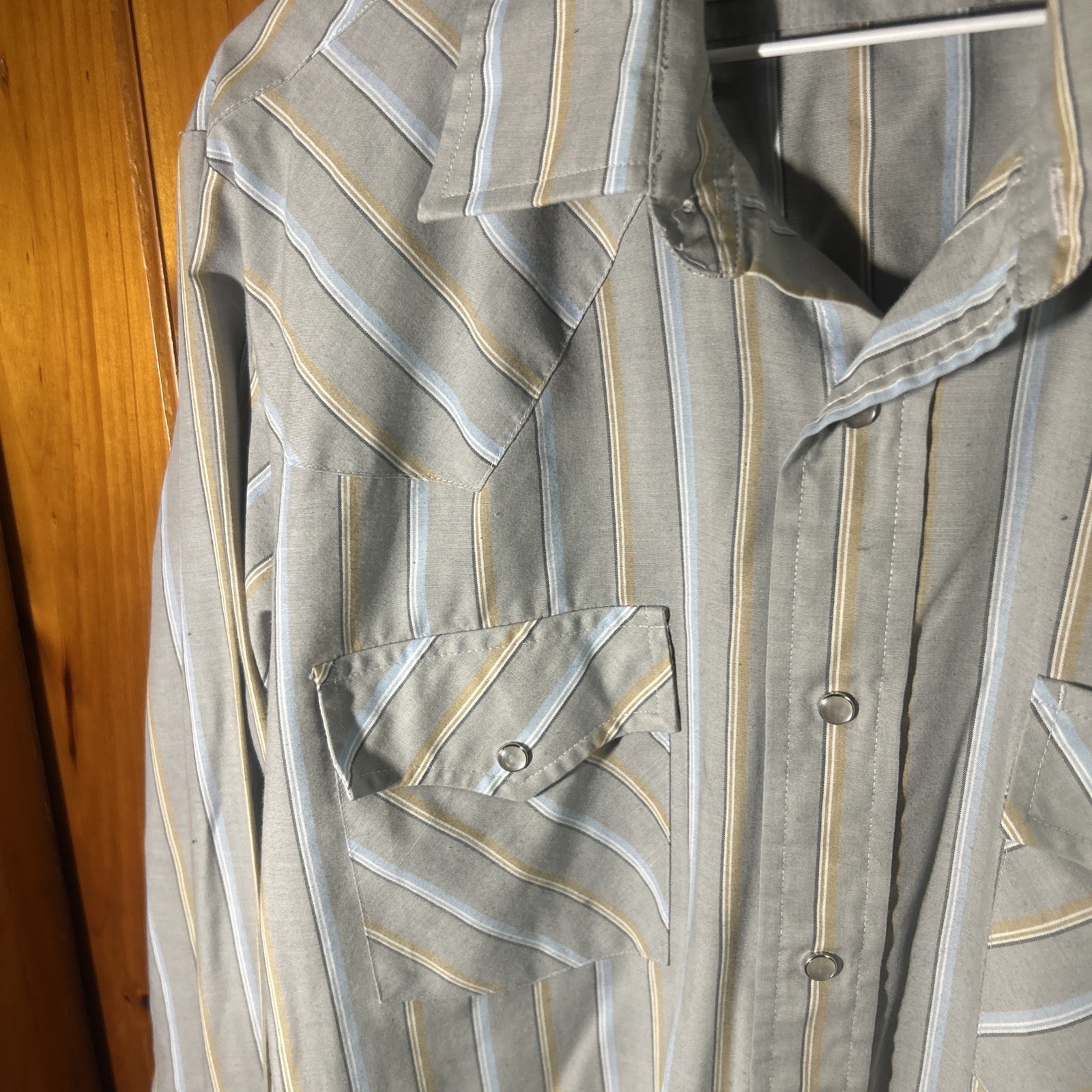 Plainsman Long Tail Pearl Snap Vintage Shirt 2 Pocket Striped Sz L Western EUC