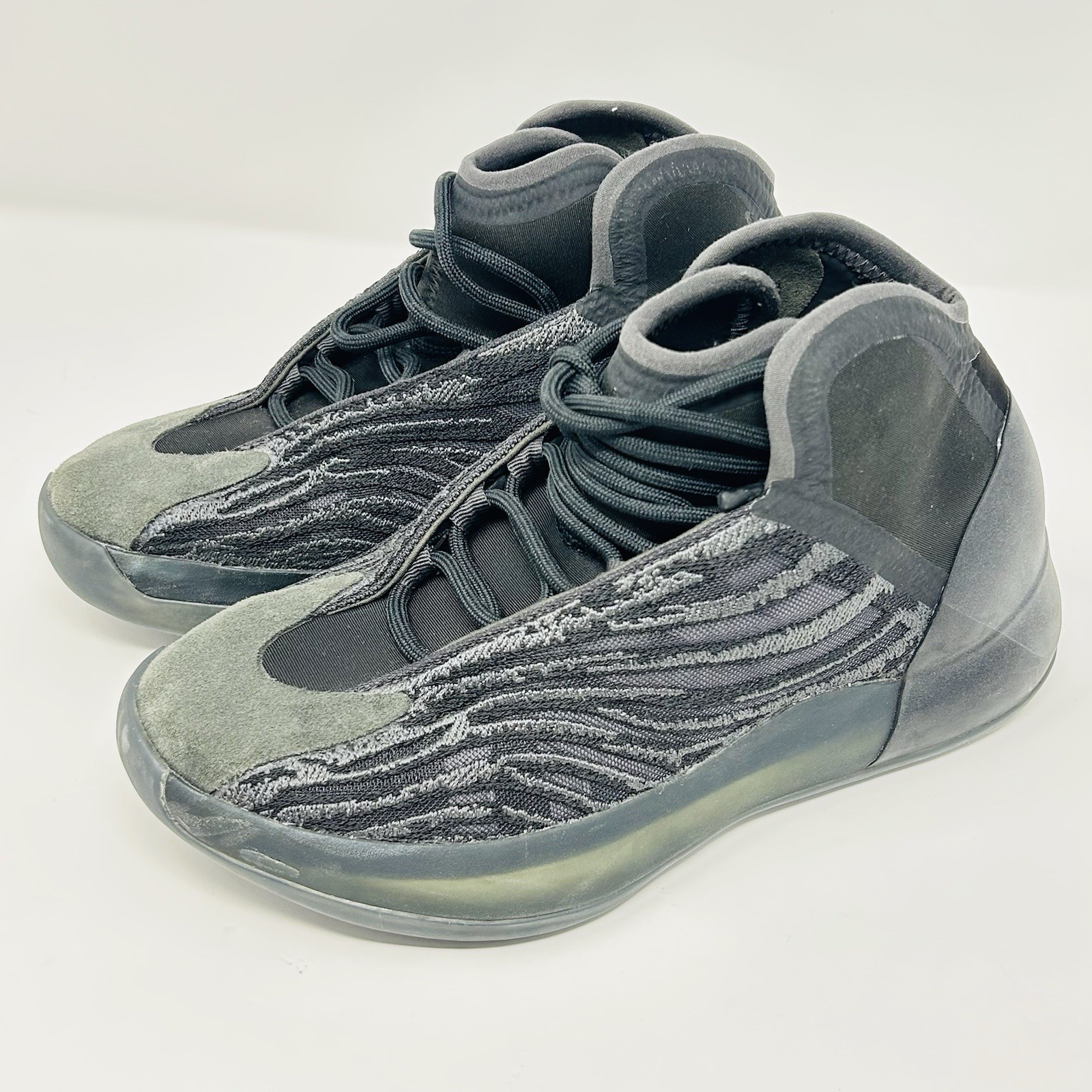 Adidas Yeezy Quantum Onyx GYX317 Men’s Size 6 Black/Grey 2021