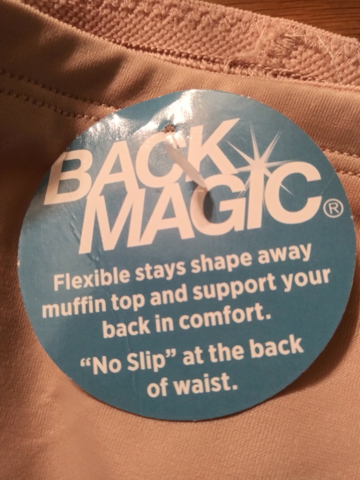 Slim Shaper by Miracle Brands Size Small Dress Size (4-6) Back Magic 118