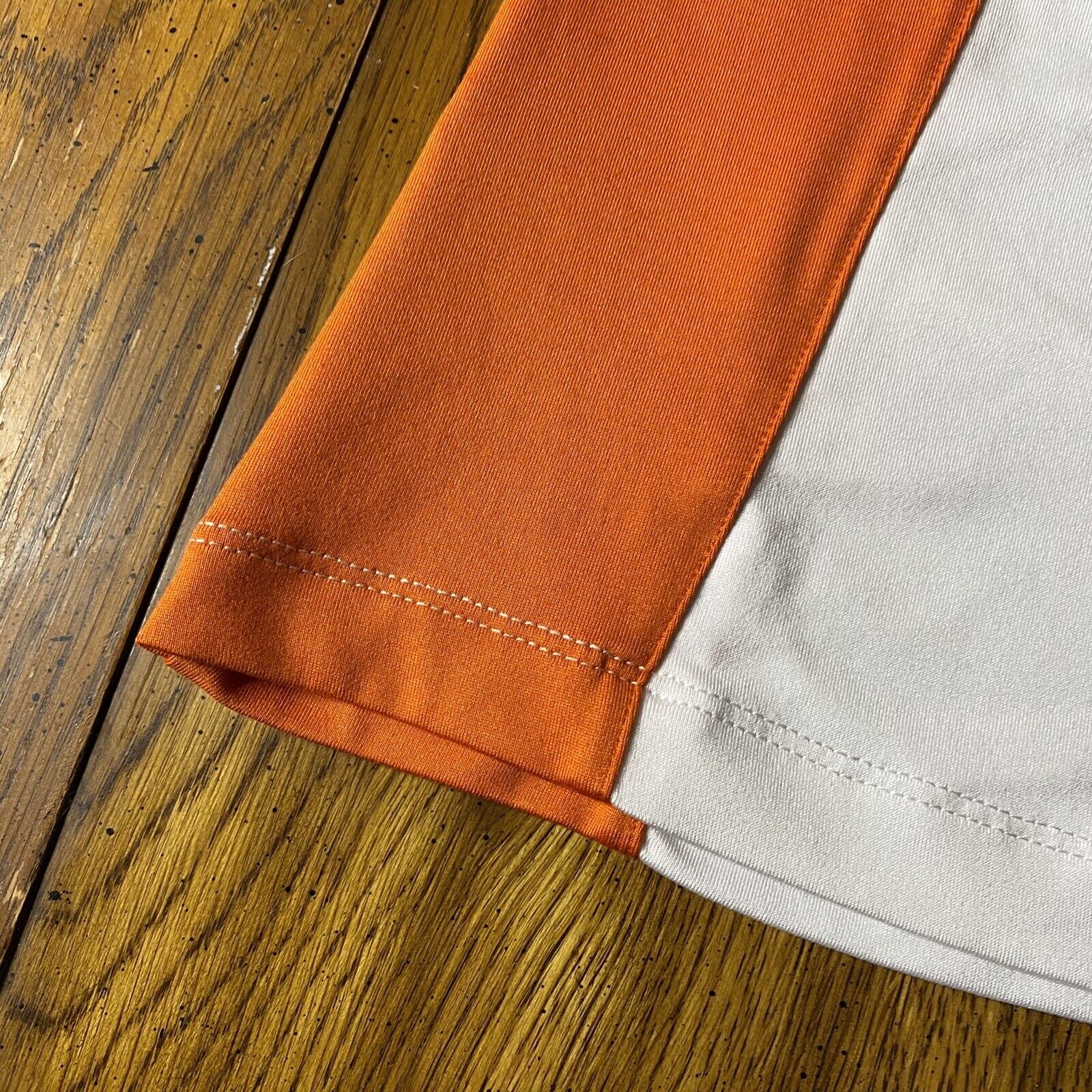 Spanner Golf Women’s Size Small Top 1/2 Zip Orange White Short Sleeves, Collar