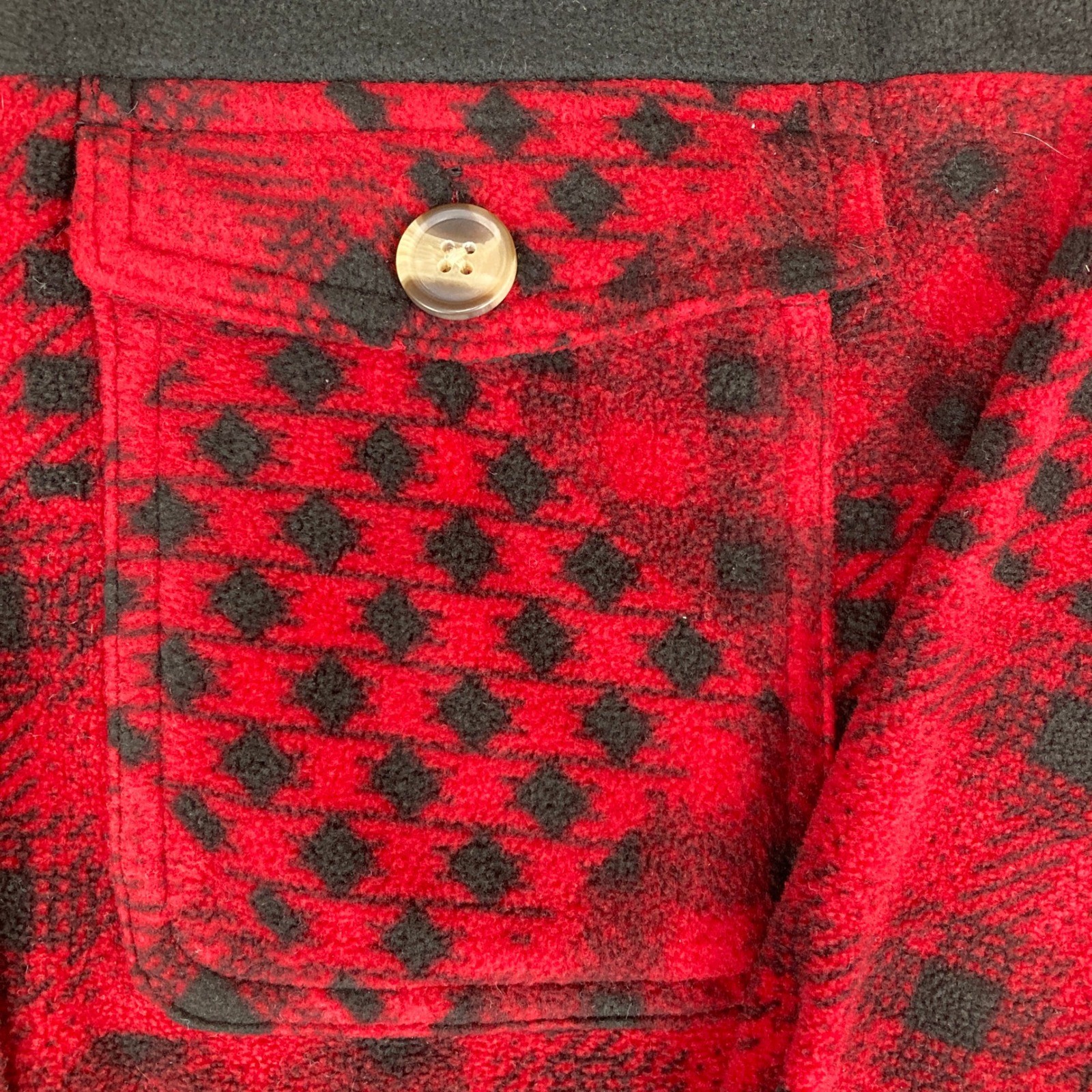 Maurice’s Red Black Buffalo Plaid Fleece Shirt Jacket Shacket Button Down Medium