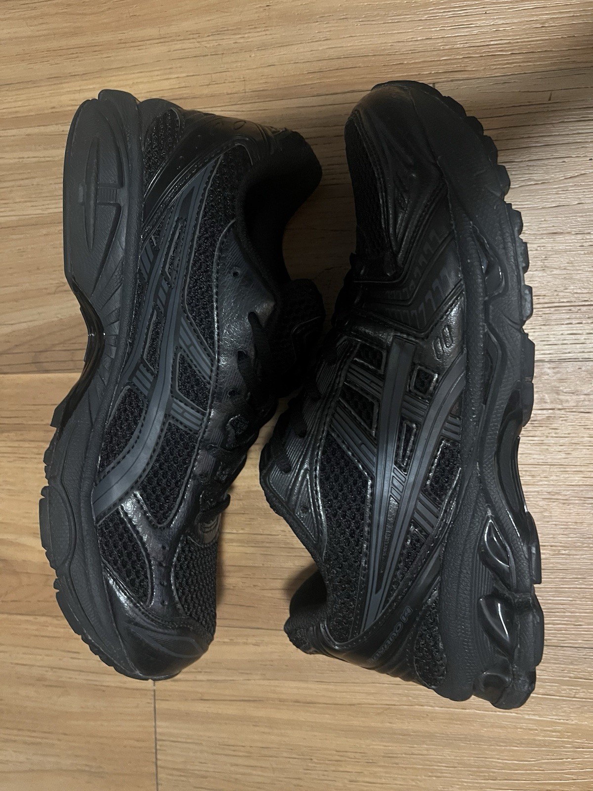 ASICS Gel Kayano 14 Black/Graphite Men’s US 8.5