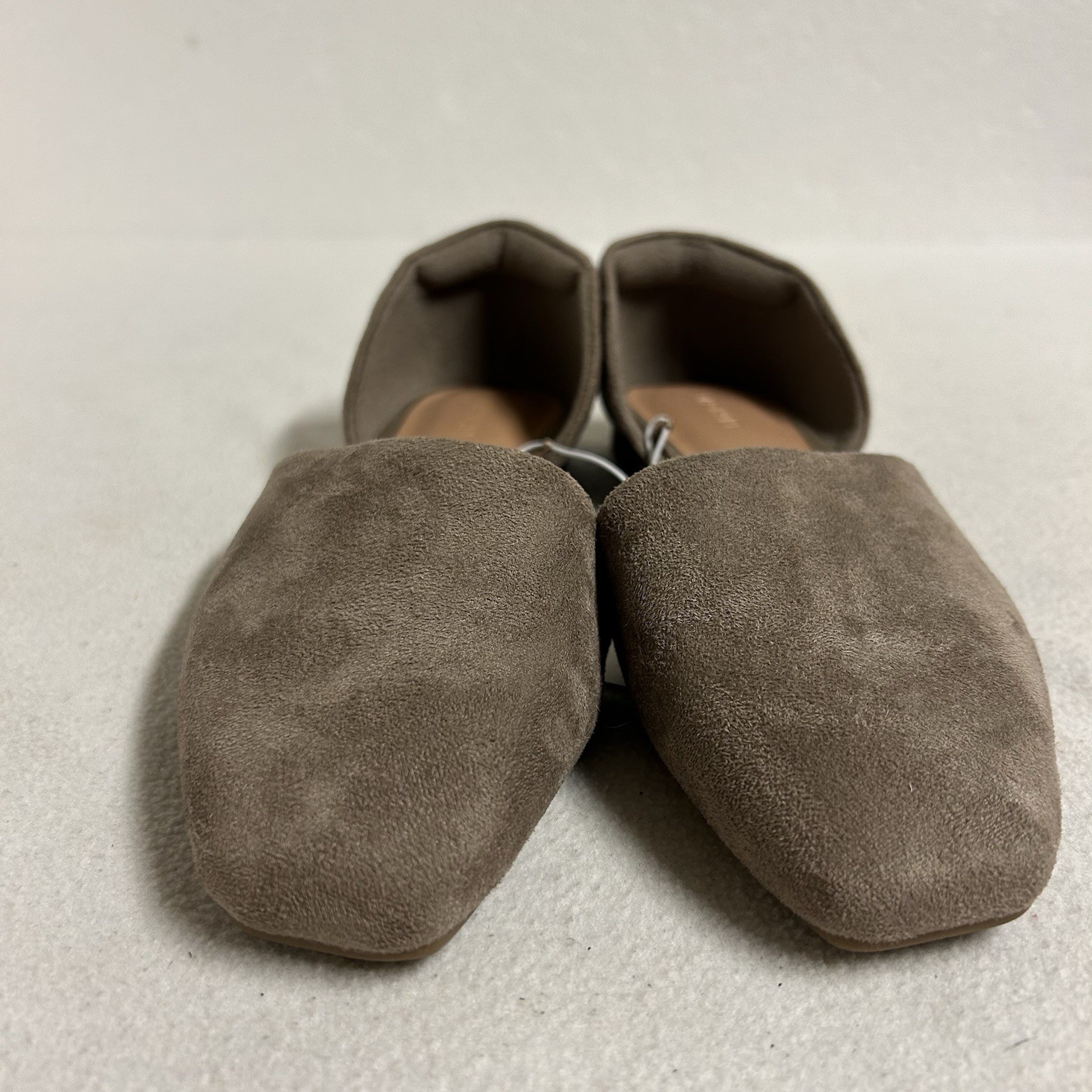 Old Navy D’Orsay Flats Women size 8 Taupe Faux Sueded Upper Slip On NWT no box