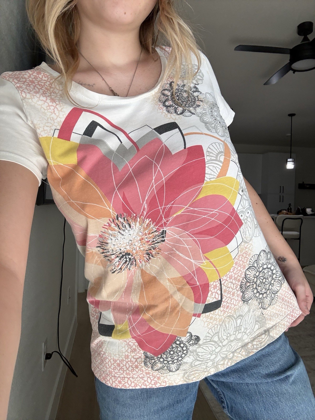 Style&co Sport Women’s PM White Floral Rhinestone Scoop Neck Cotton Knit Tee
