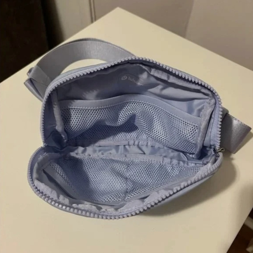 Lululemon Everywhere Belt Bag 1L Light Blue Unisex Crossbody Waist FannyPack NWT