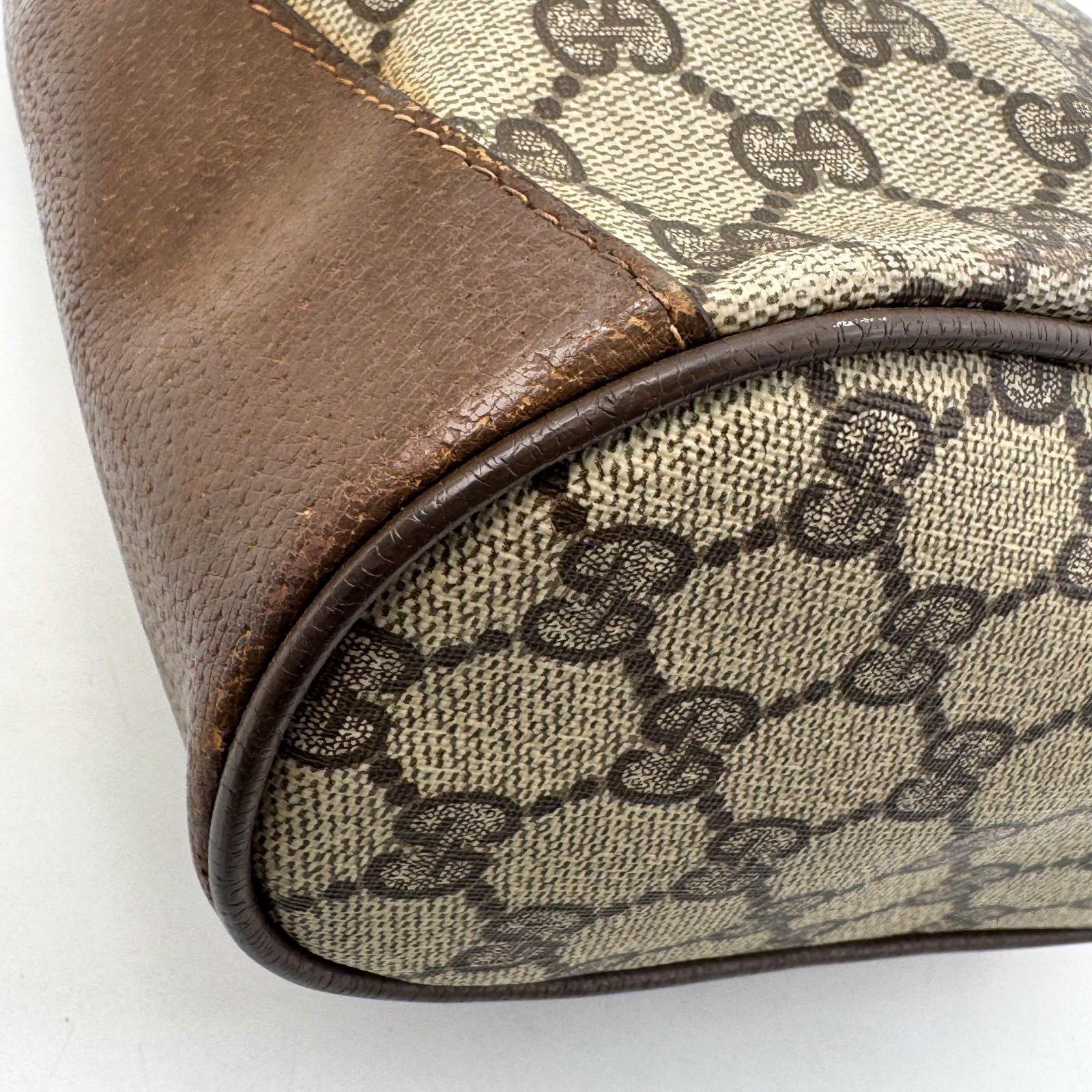 Vintage GUCCI Sherry Shoulder Bag Drawstring GG