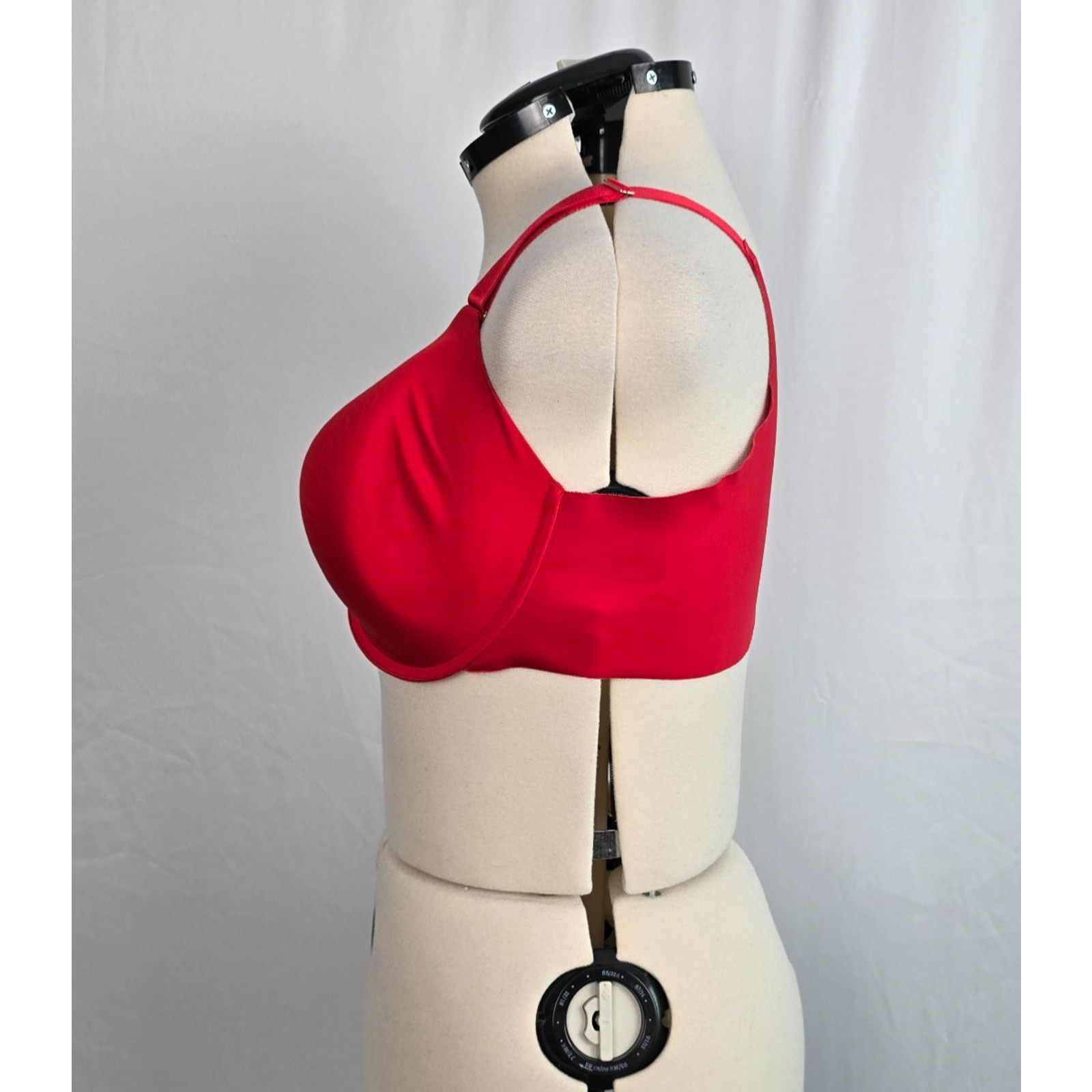 Soma Bra Women’s 42D Vanishing 360 Perfect Coverage Red Front Clasp