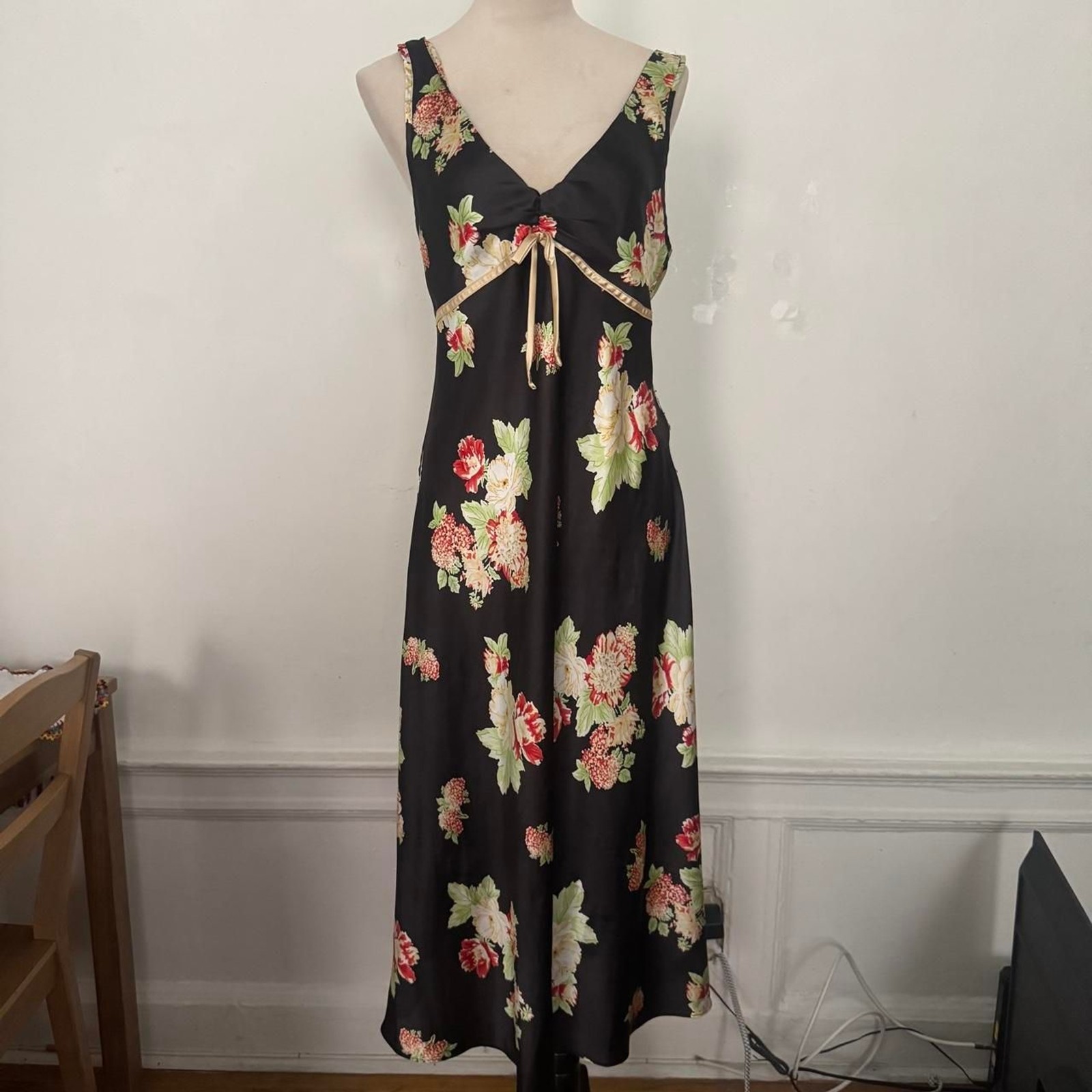 Vintage Black Milkmaid Style Floral Slip Maxi Dress Jones New York Size Medium