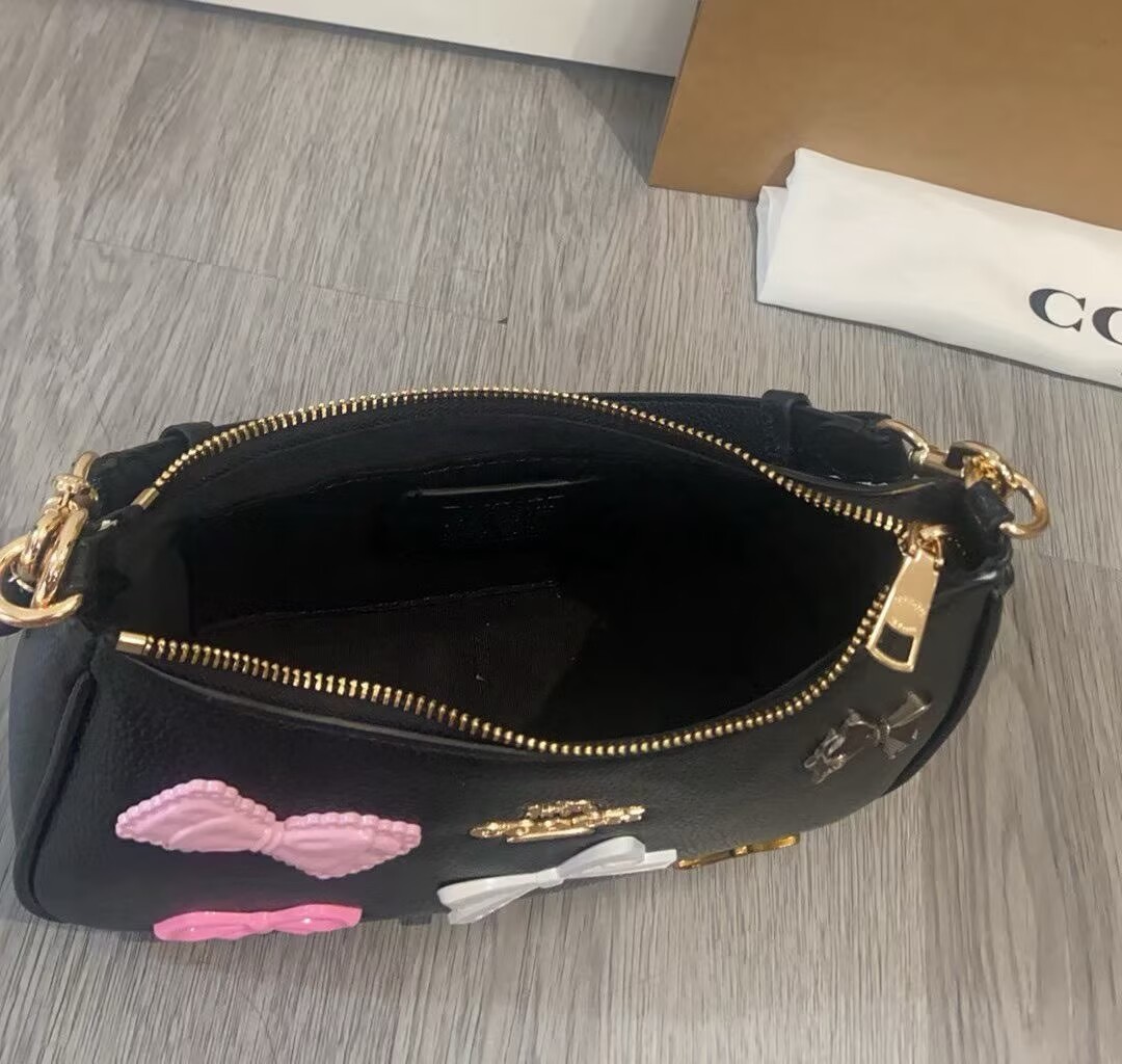 NEW COACH Teri Shoulder Bag With Bows And Charms Crossbody Bag Black CDY93