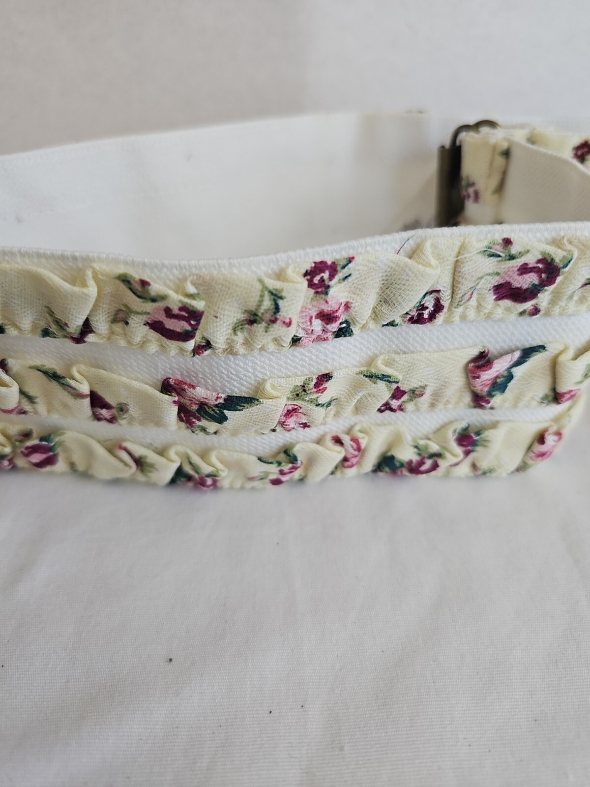 BCBGeneration Belt Wide Waist Flower Pattern Elasticated Stretch Size M/L