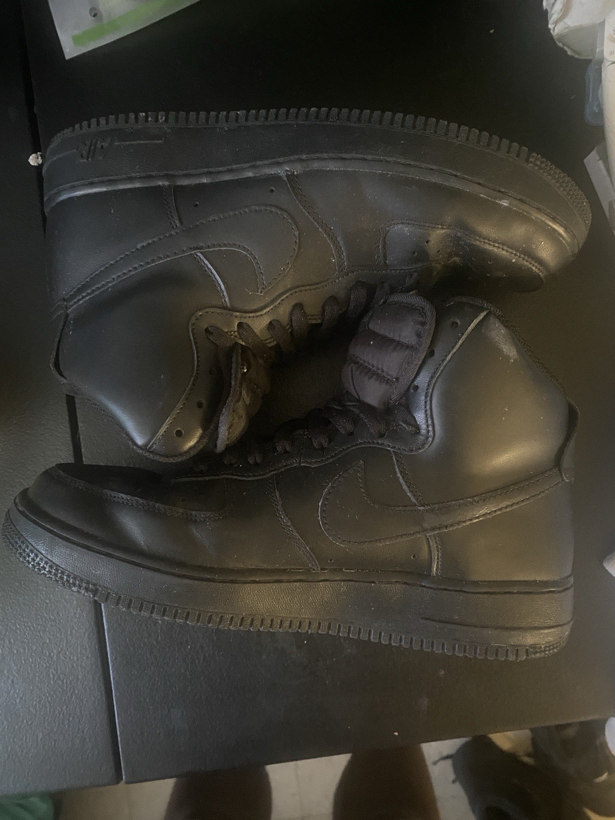 Size 11 – Nike Air Force 1 ’07 High Triple Black