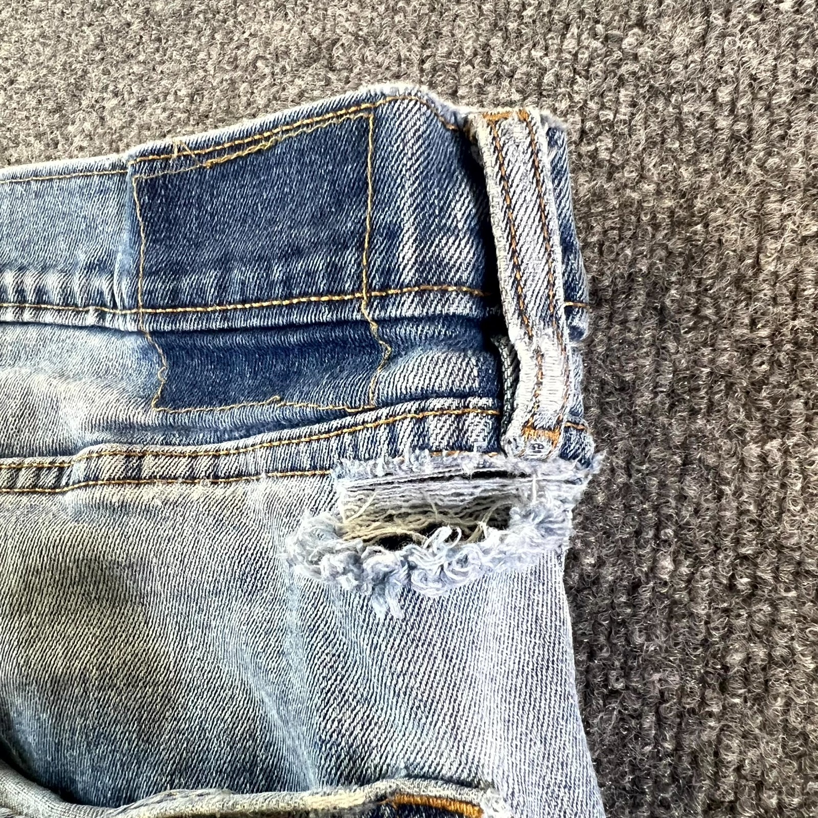Levi’s 410 Jeans Men’s 36×34 Blue Denim Cotton 5-Pockets Straight Leg Streetwear