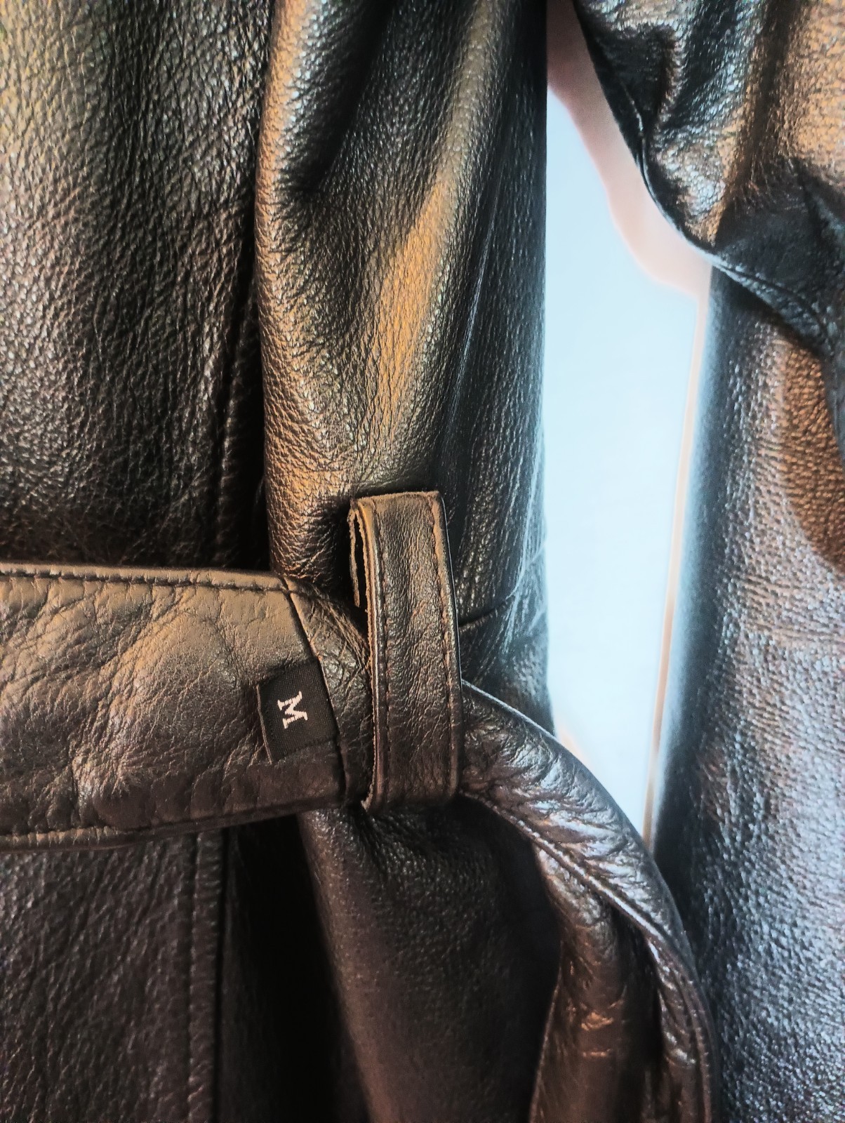 Wilsons Leather jacket, women’s M, black, hooded, zip & sash. DS07