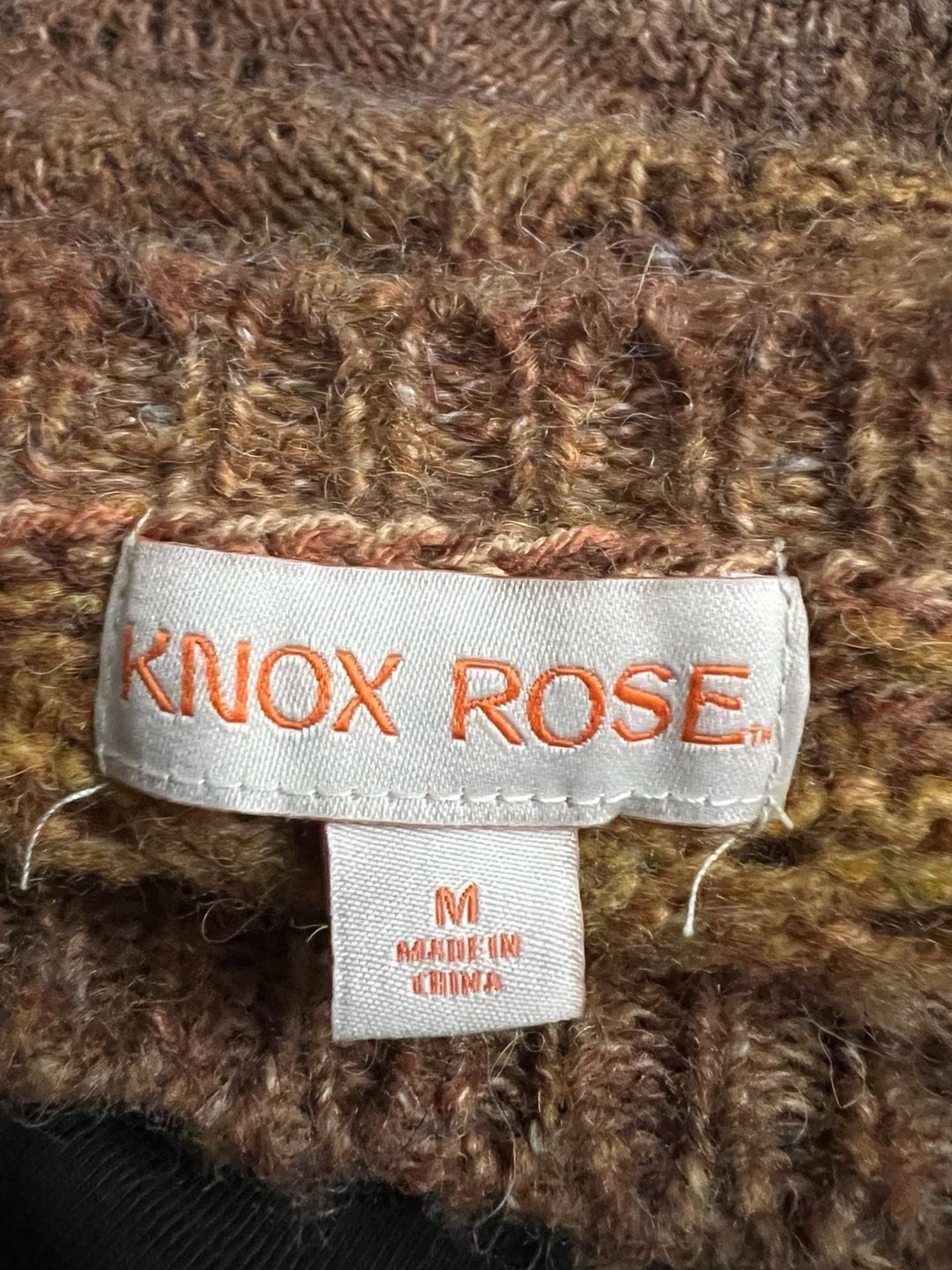 Knox Rose Ombre Cable Knit Sweater Size M