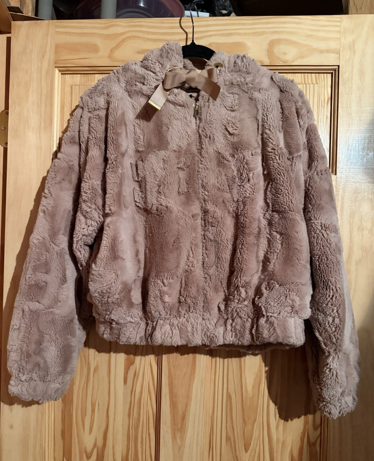 Express Women’s Pink Hooded Zip Faux Fur Jacket Bow Accents Short XS
