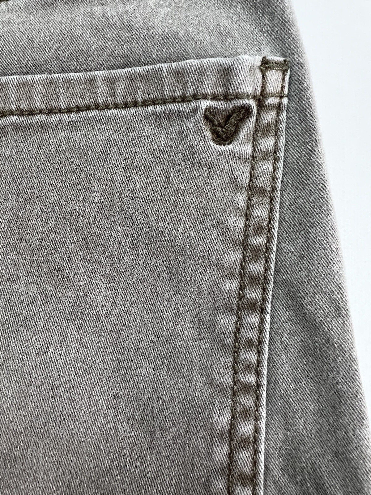 American Eagle Women’s Size 2 Hi Rise Jeans Pants Gray Green