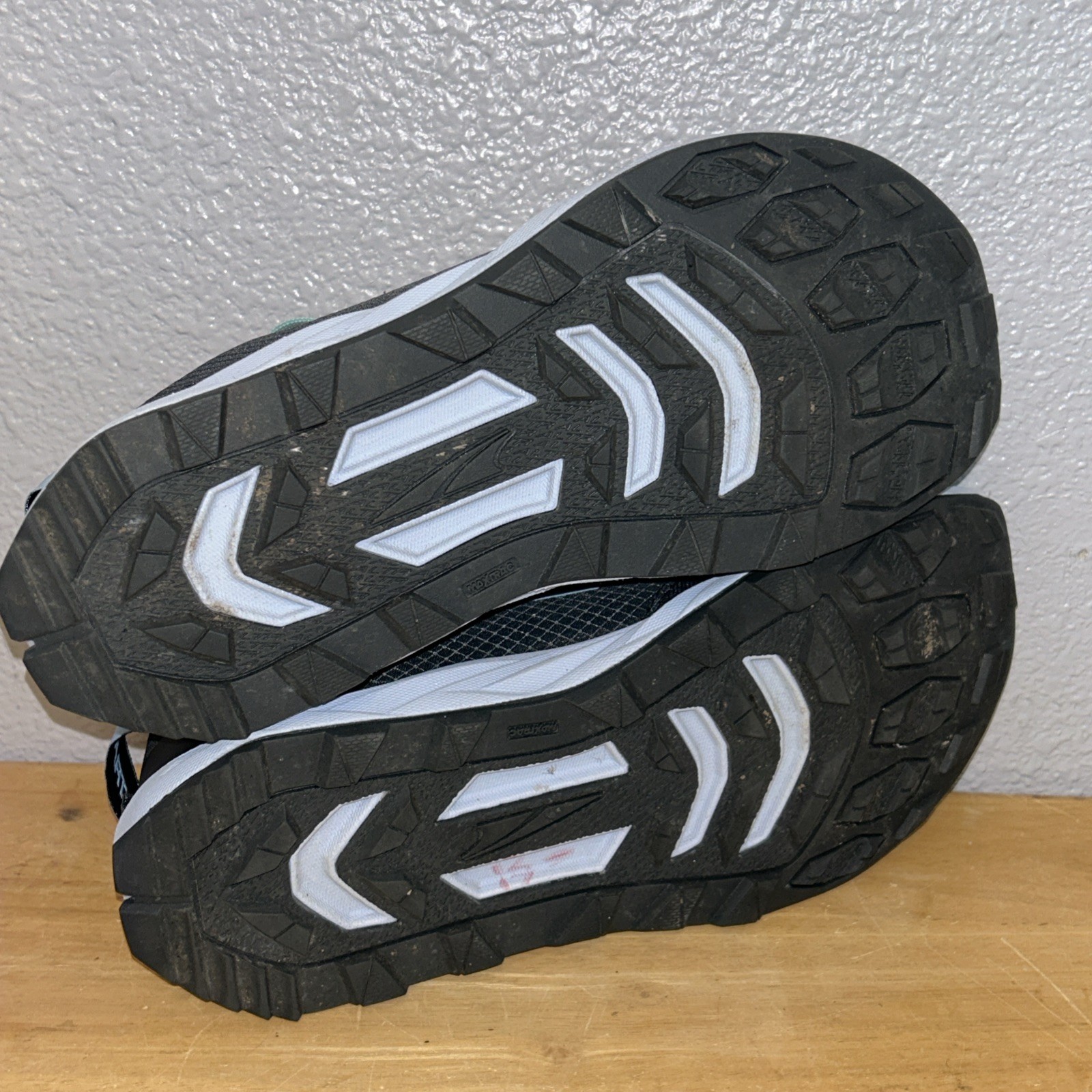Altra Superior 6 Navy Blue Running Sneakers Shoes Women’s US Size 9 ALOA82CM040
