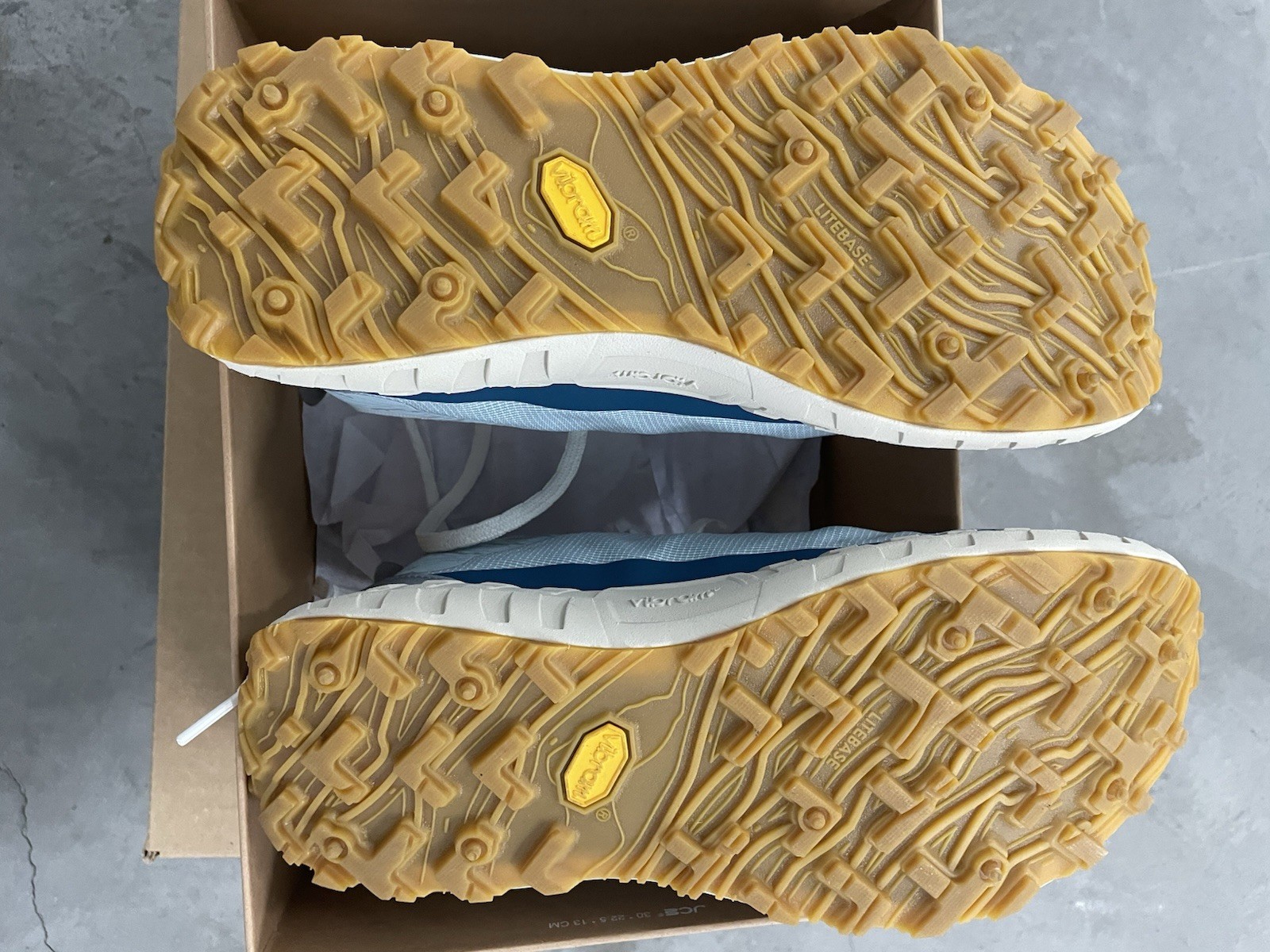 Norda 001 Trail Running and Hiking Shoes, New in box, Never Worn, Men’s size 9.