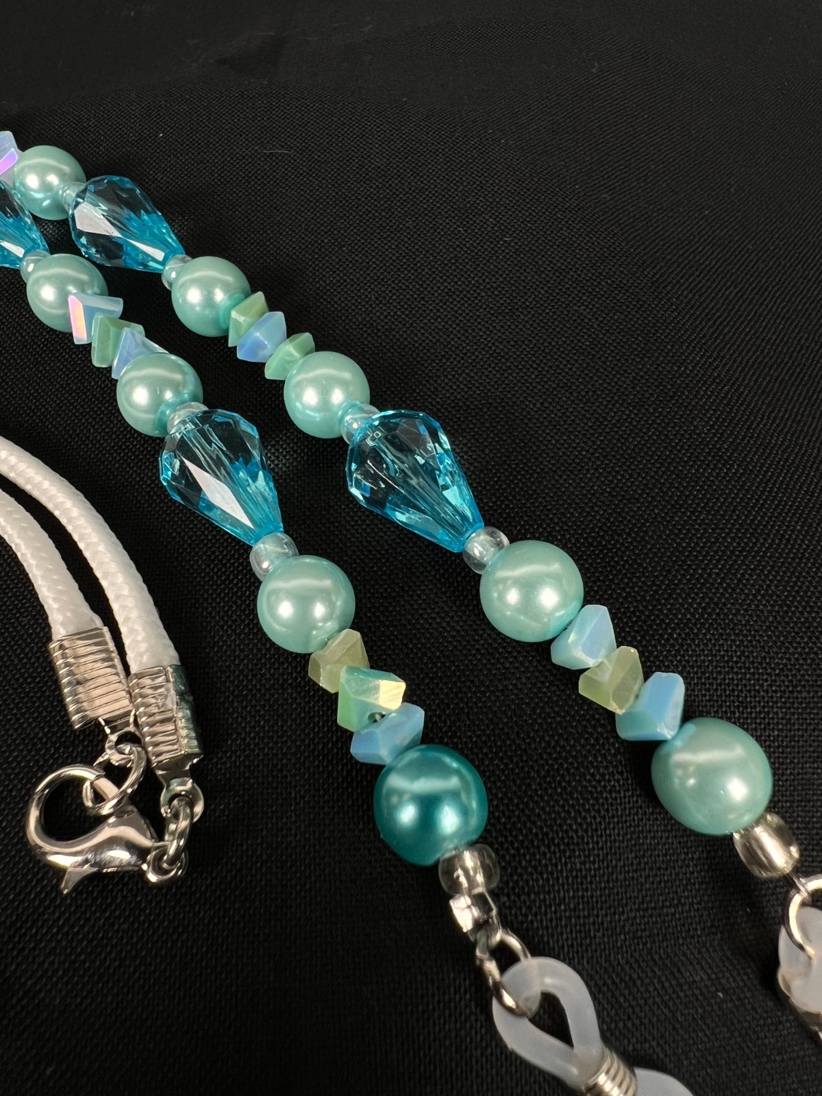 Handmade Eyeglass Chain: Crystal Glass Beads, Teal, Green, Blue, Sea Glass Look