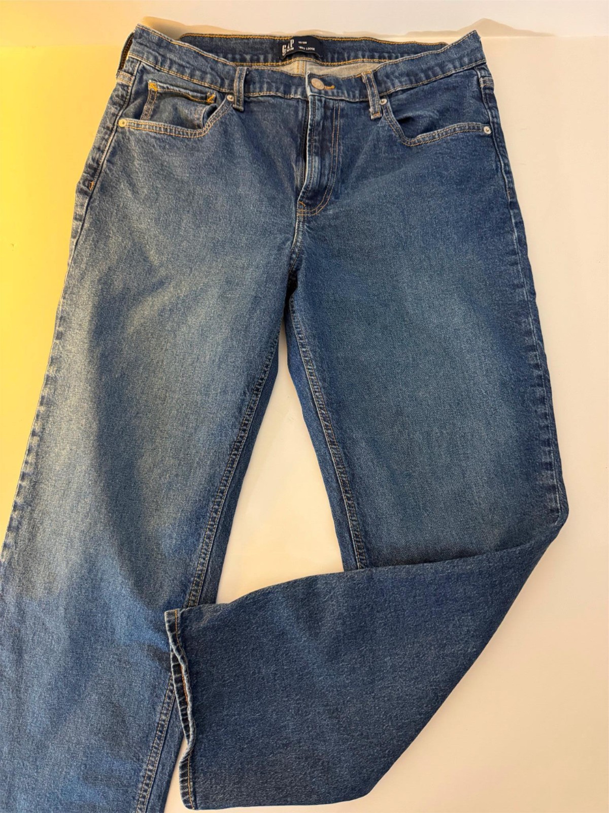GAP 90s Loose medium wash blue jeans Women’s 12/31R