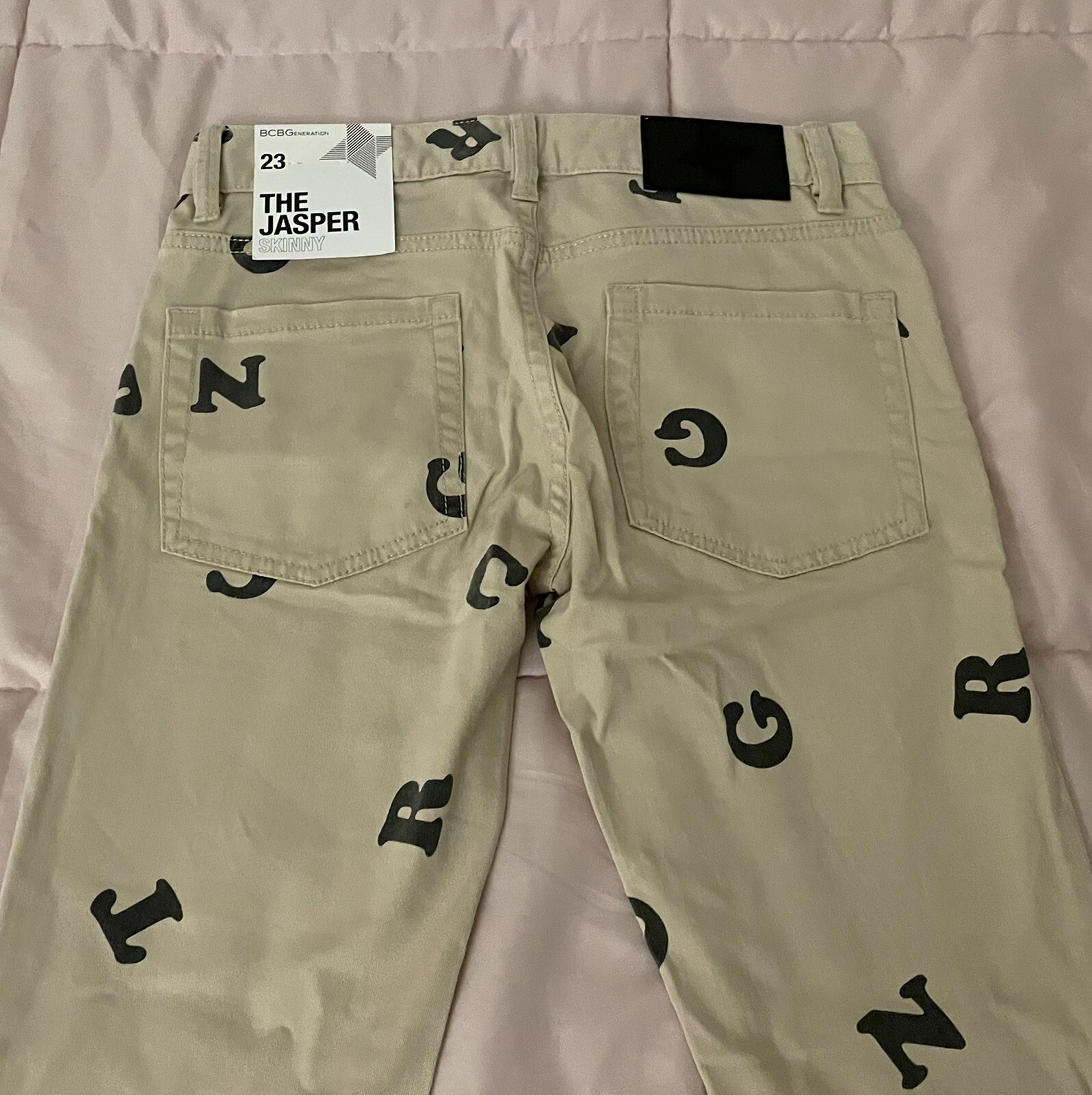 NWT BCBG letter print skinny jeans novelty ABC alphabet BCBGeneration Jasper 23”