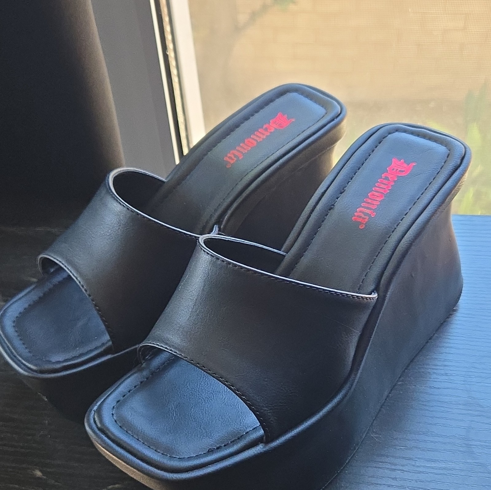 Demonia Women’s Black Leather Platform Wedge Slide Sandals Open Toe Mule 11