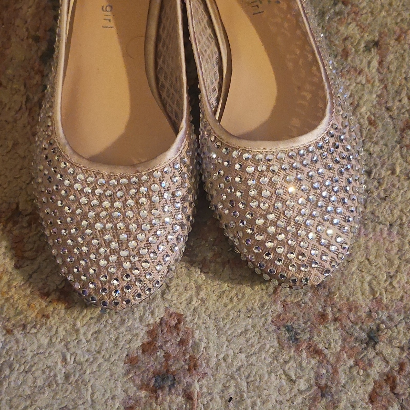 Madden Girl Beige Rhinestone Mesh Slip-On Ballet Flats Womens US 6 Round Toe