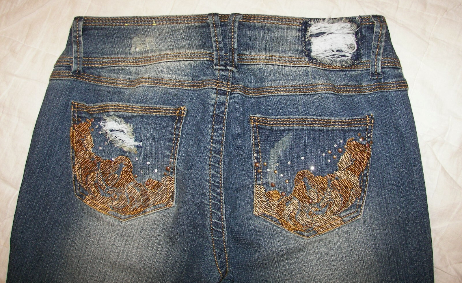 Almost Famous Distressed Destroyed Stretch Jeans – Jrs. 11