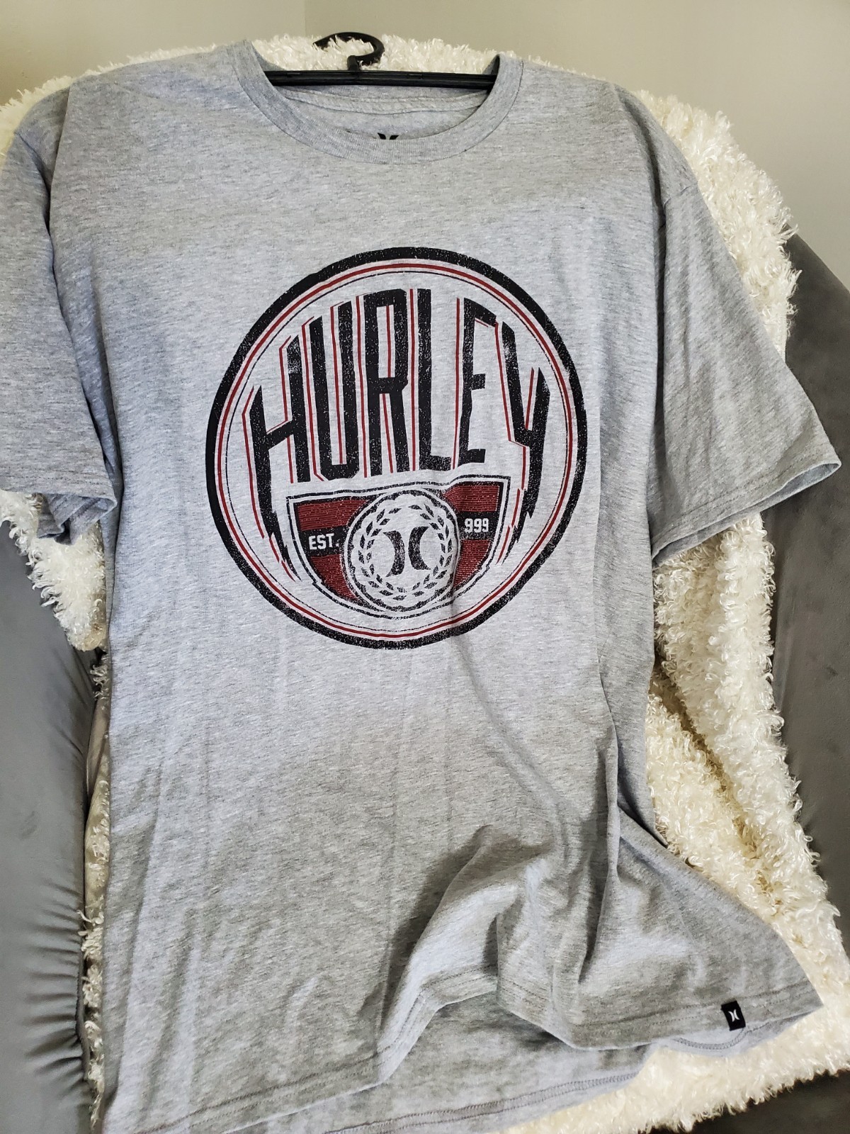 Hurley Men’s Shortsleeve T-Shirt Gray with Graphic Size L