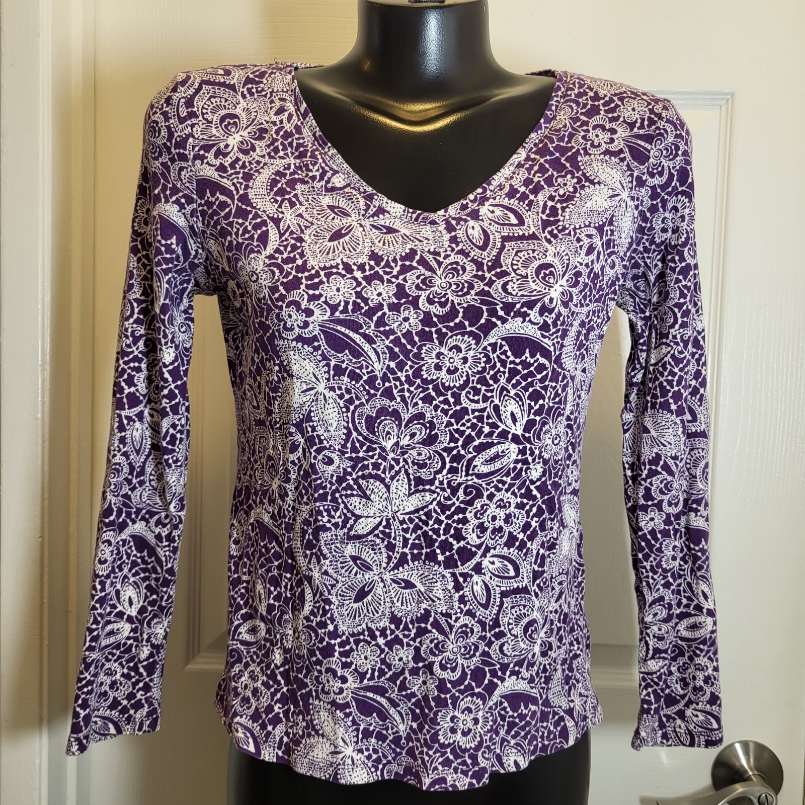 Charter Club 100% Pima Cotton Long Sleeve Purple/White Design Top Sz Petite/S