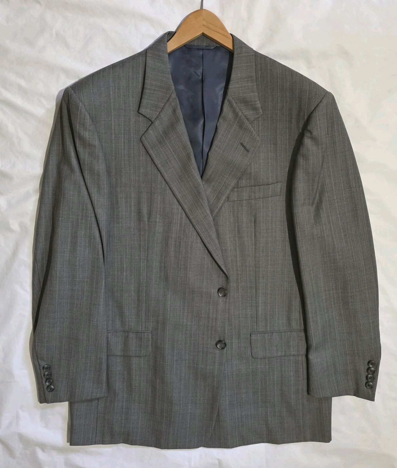 New Hickey Freeman Bespoke Suit / Gray with Subtle Stripes Loro Piana 120’s Wool