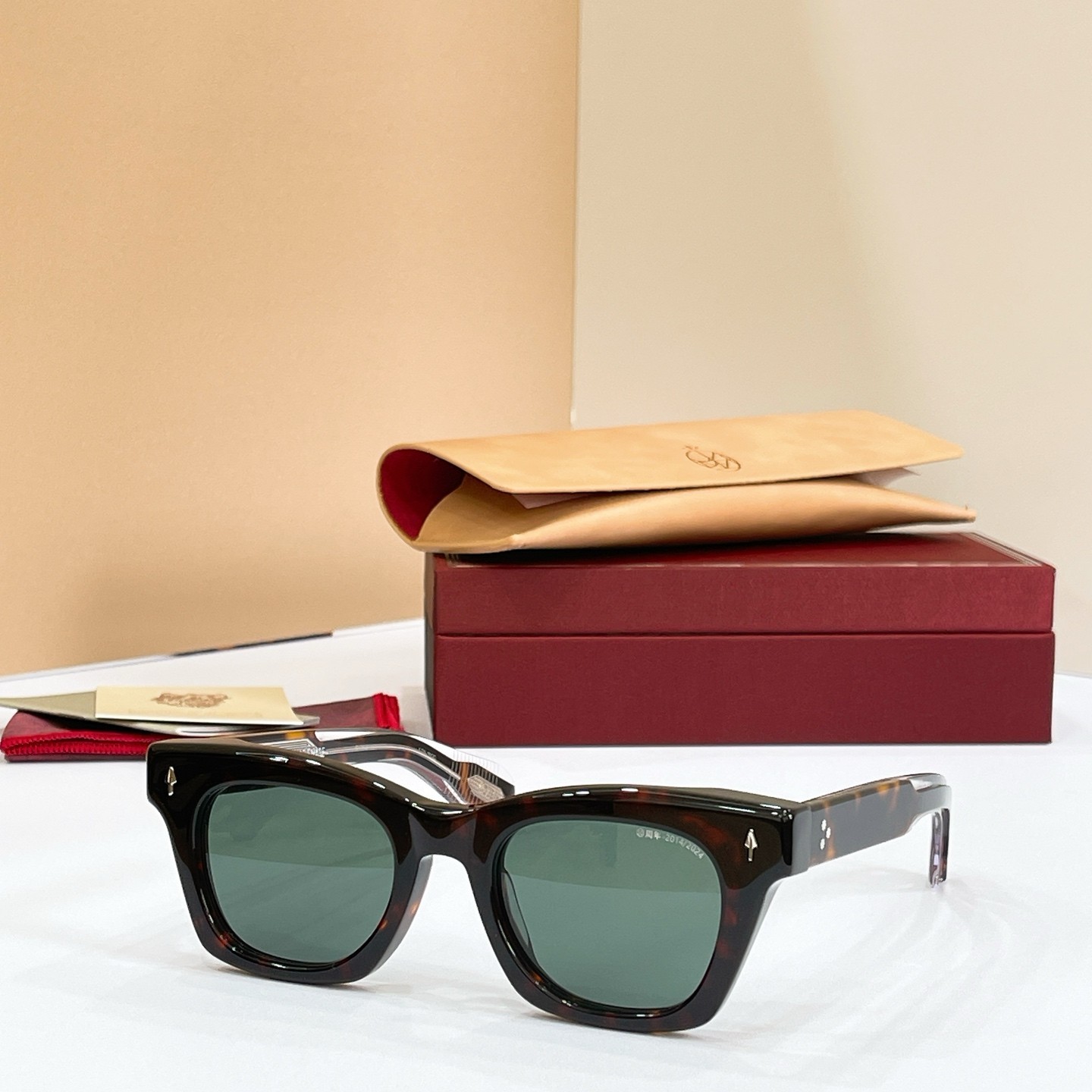 Jacques Marie Mage DEALAN 49口22 Unisex New