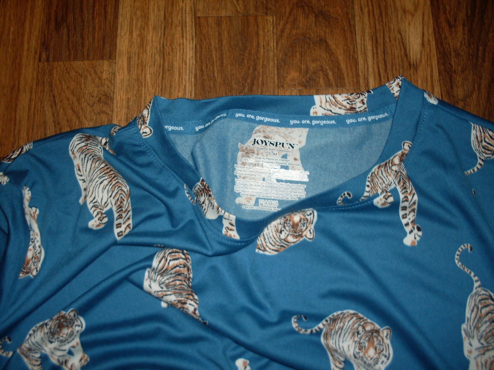 WOMENS JOYSPUN SHORT SLEEVE SLEEP SHIRT GOWN SIZE S – M WITH POCKETS NWT