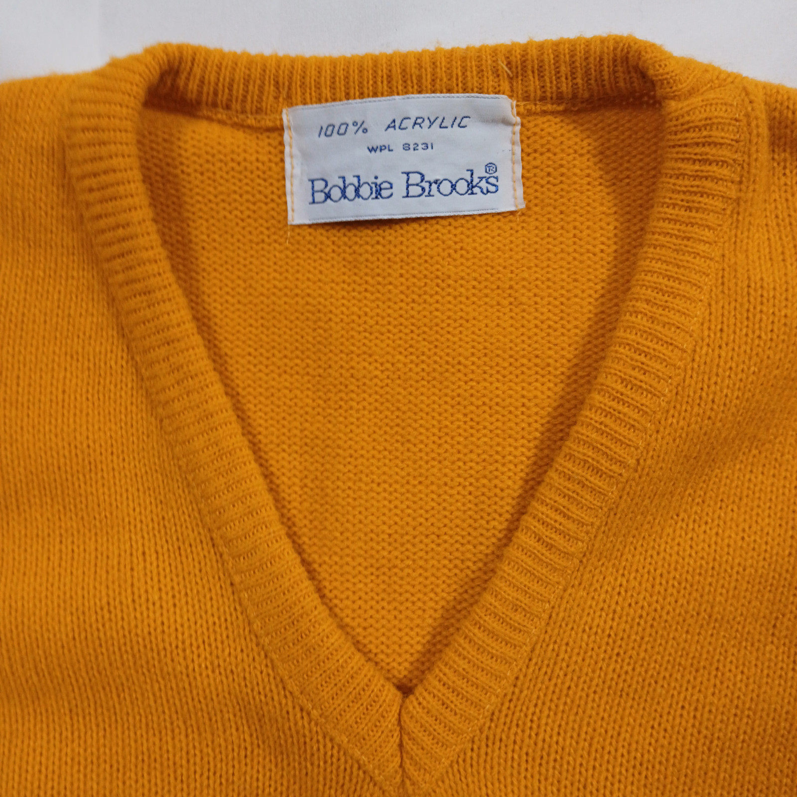 Bobbie Brooks Sweater Vest Womens M Marigold Orange Knit Pocket ILGW Vintage 70s