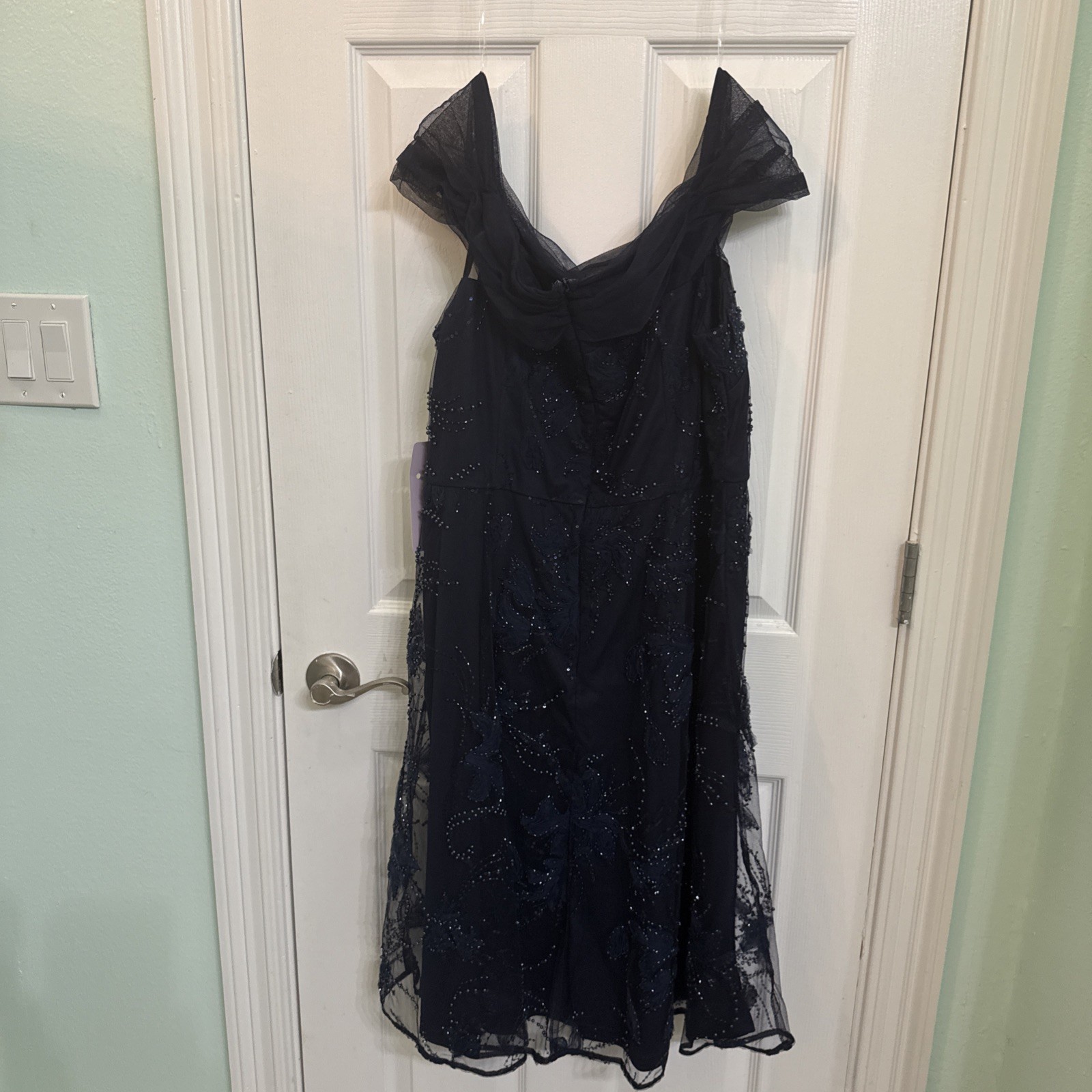 NWT J&S Collection Gemma Off Shoulder Navy beaded Cocktail Gown Dress
