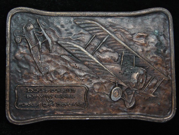QE13108 VINTAGE 1976 **DOGFIGHT SOPWITH CAMEL VS FOKKER DR-1 TRIPLANE** BUCKLE